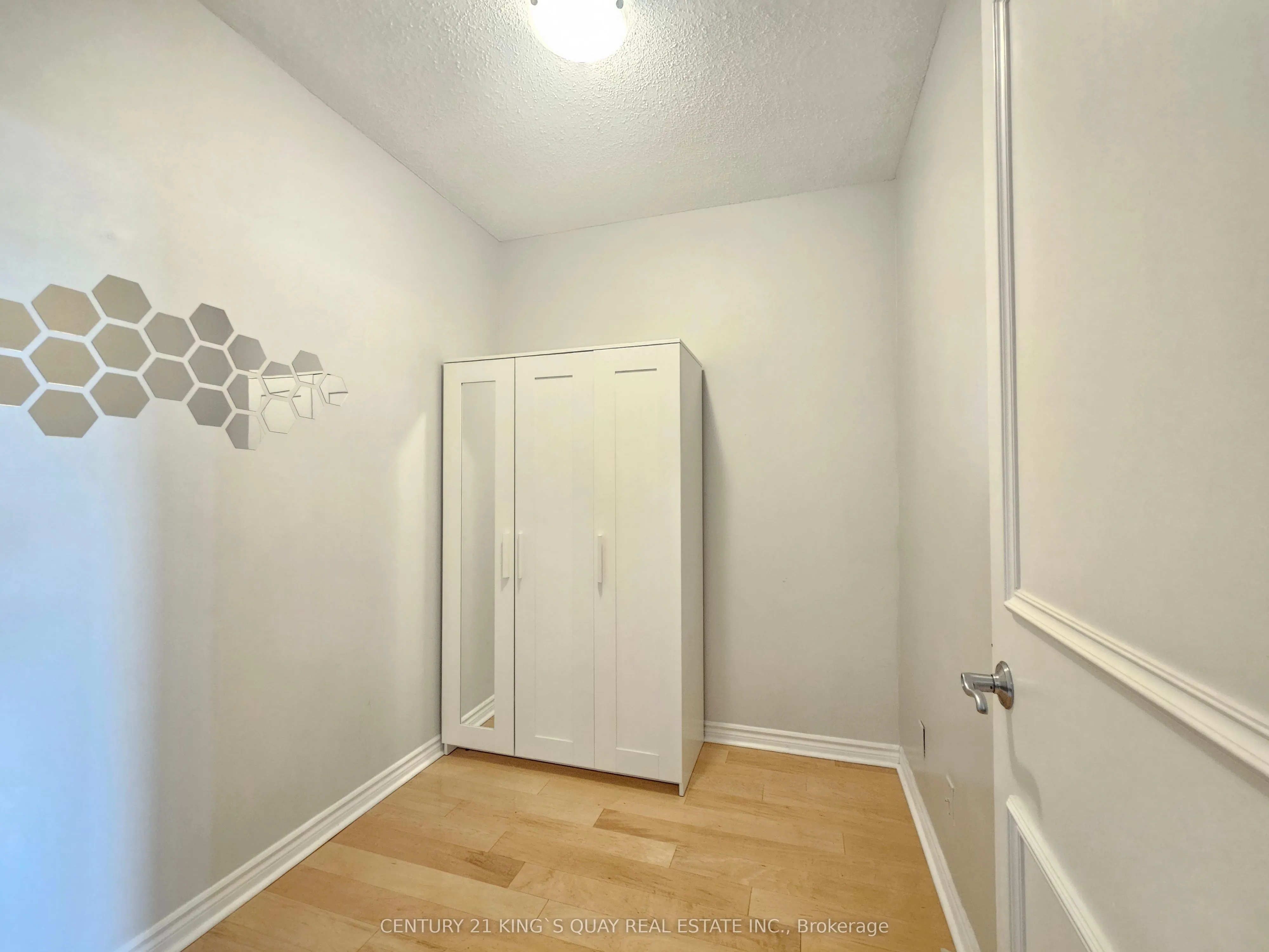 60 Byng Avenue, #2208