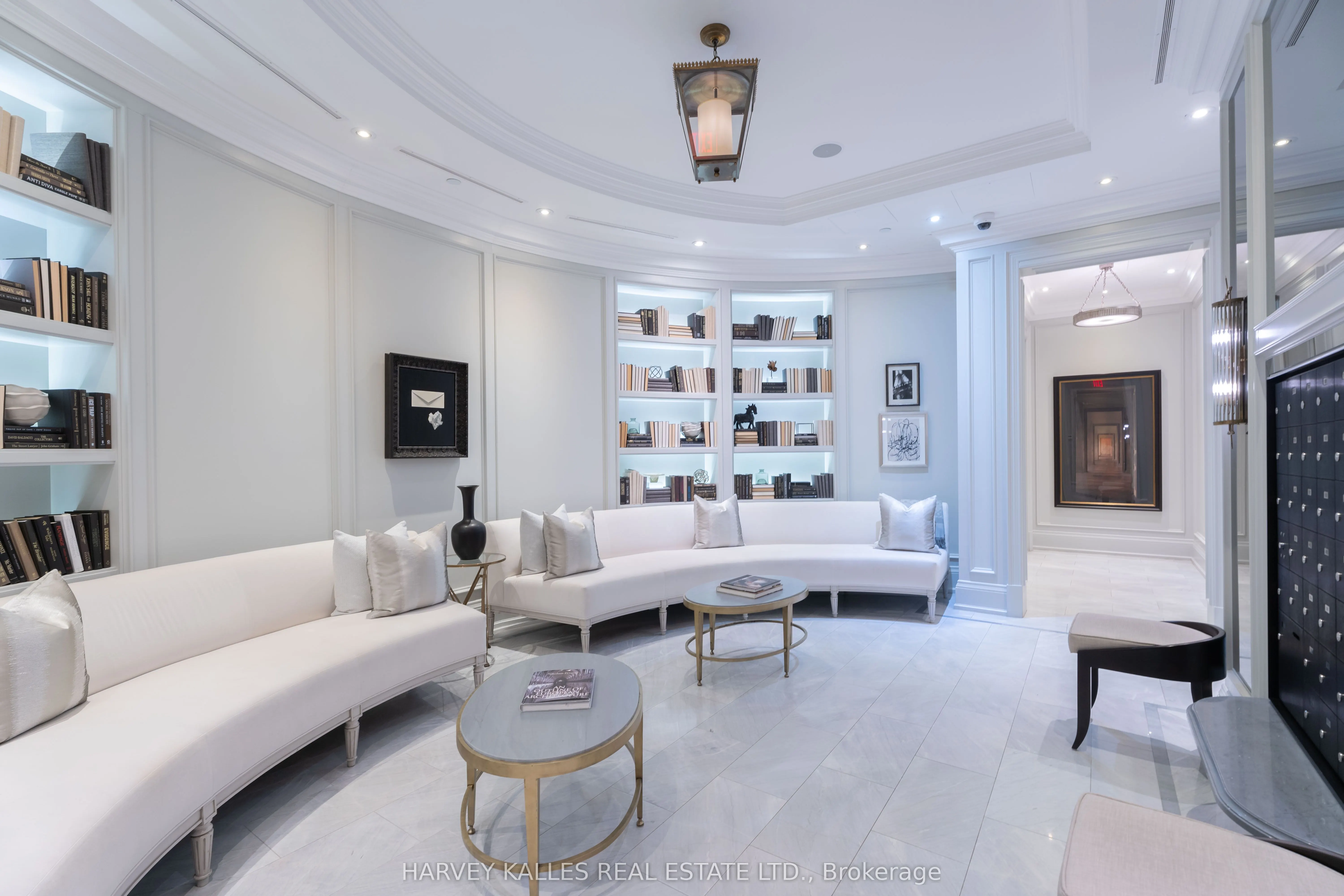 133 Hazelton Avenue, #306