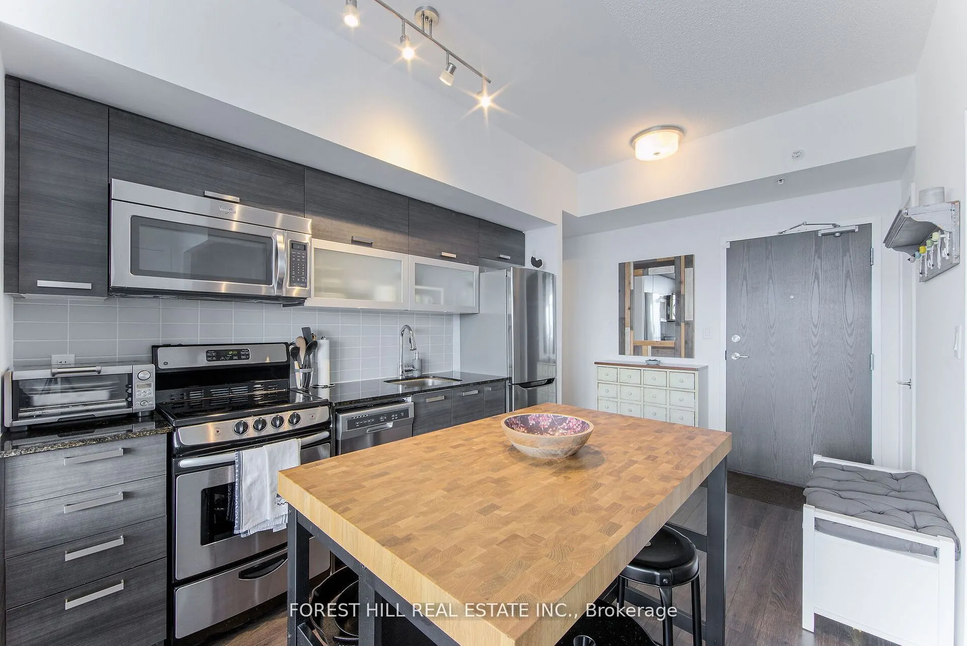 68 Abell Street, #PH05