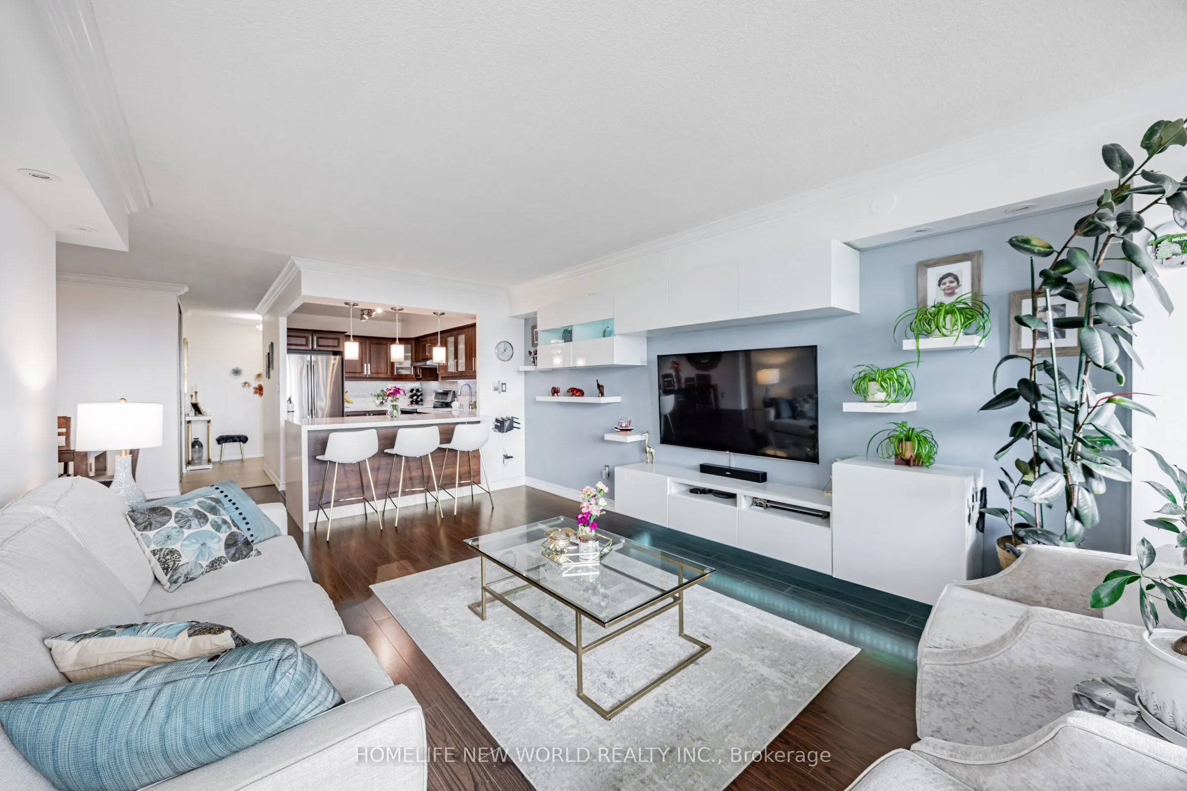 3300 Don Mills Road, #708