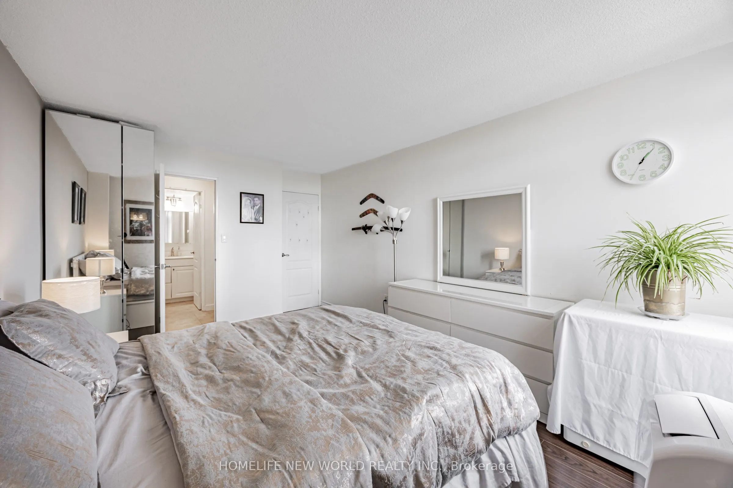 3300 Don Mills Road, #708