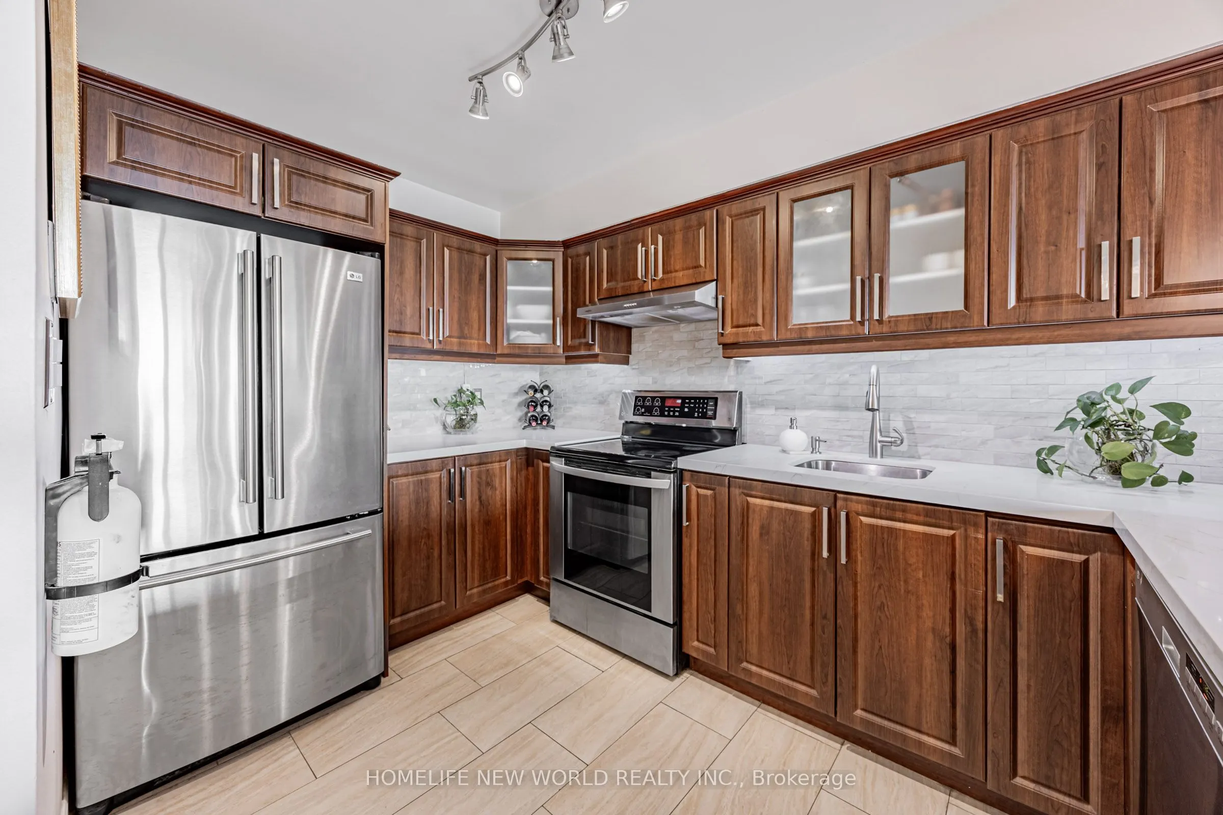 3300 Don Mills Road, #708