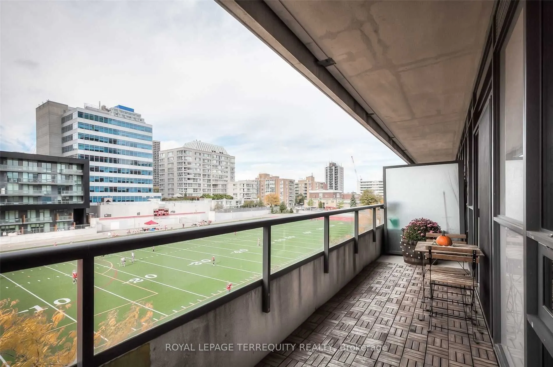 70 Roehampton Avenue, #317