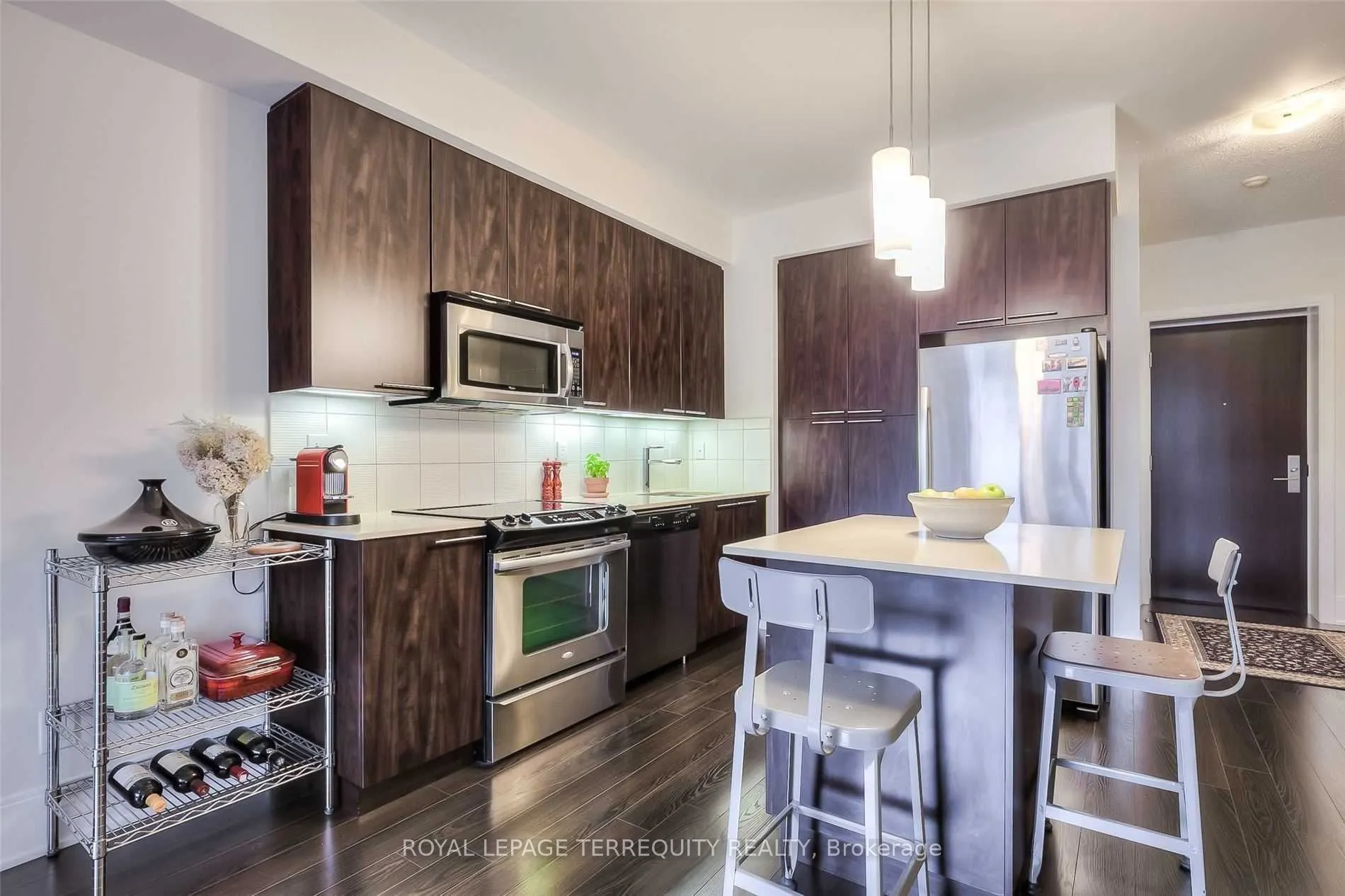 70 Roehampton Avenue, #317