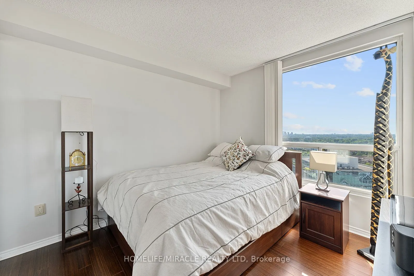 7 Concorde Place, #2009