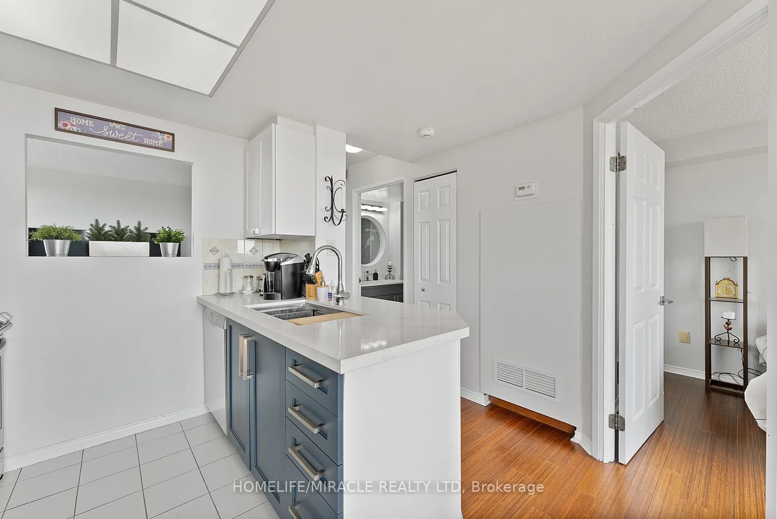 7 Concorde Place, #2009