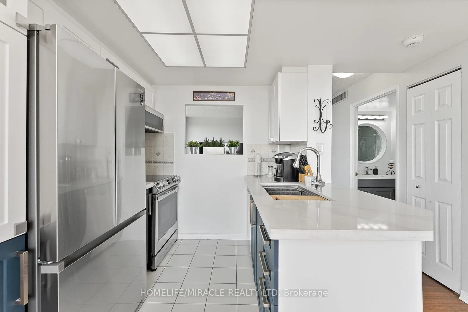 7 Concorde Place, #2009