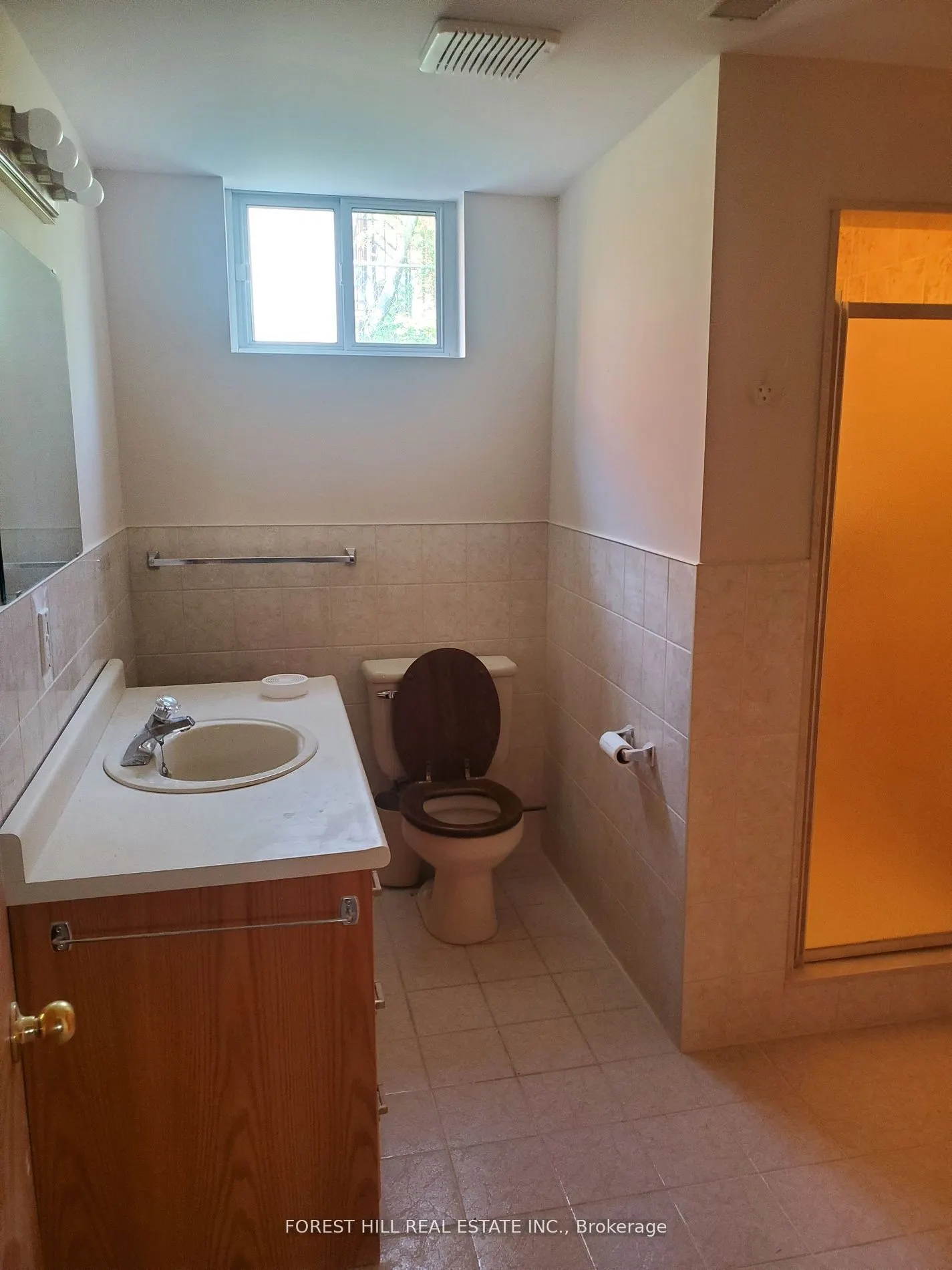 152 Yorkview Drive, #Bsmt