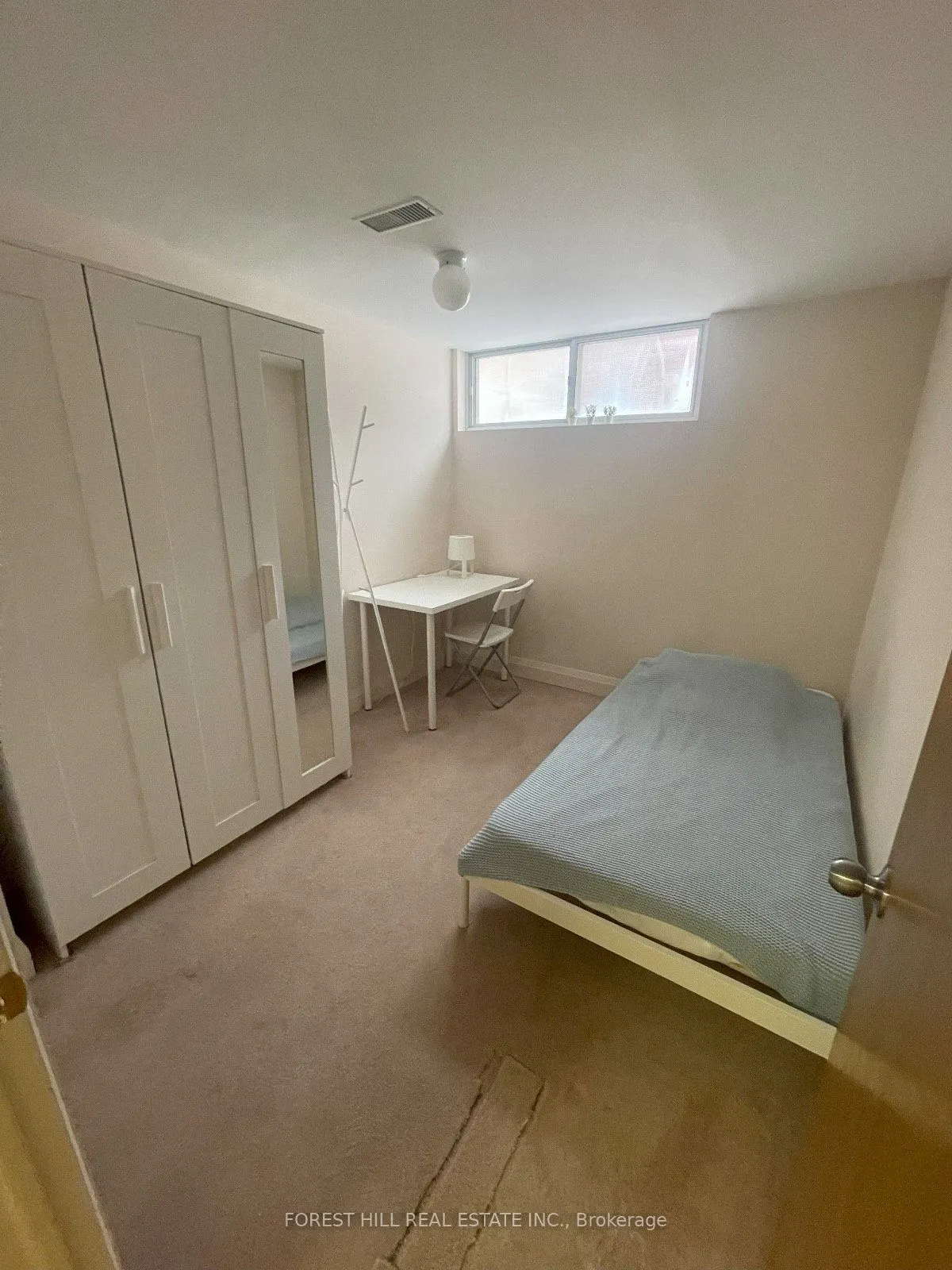 152 Yorkview Drive, #Bsmt