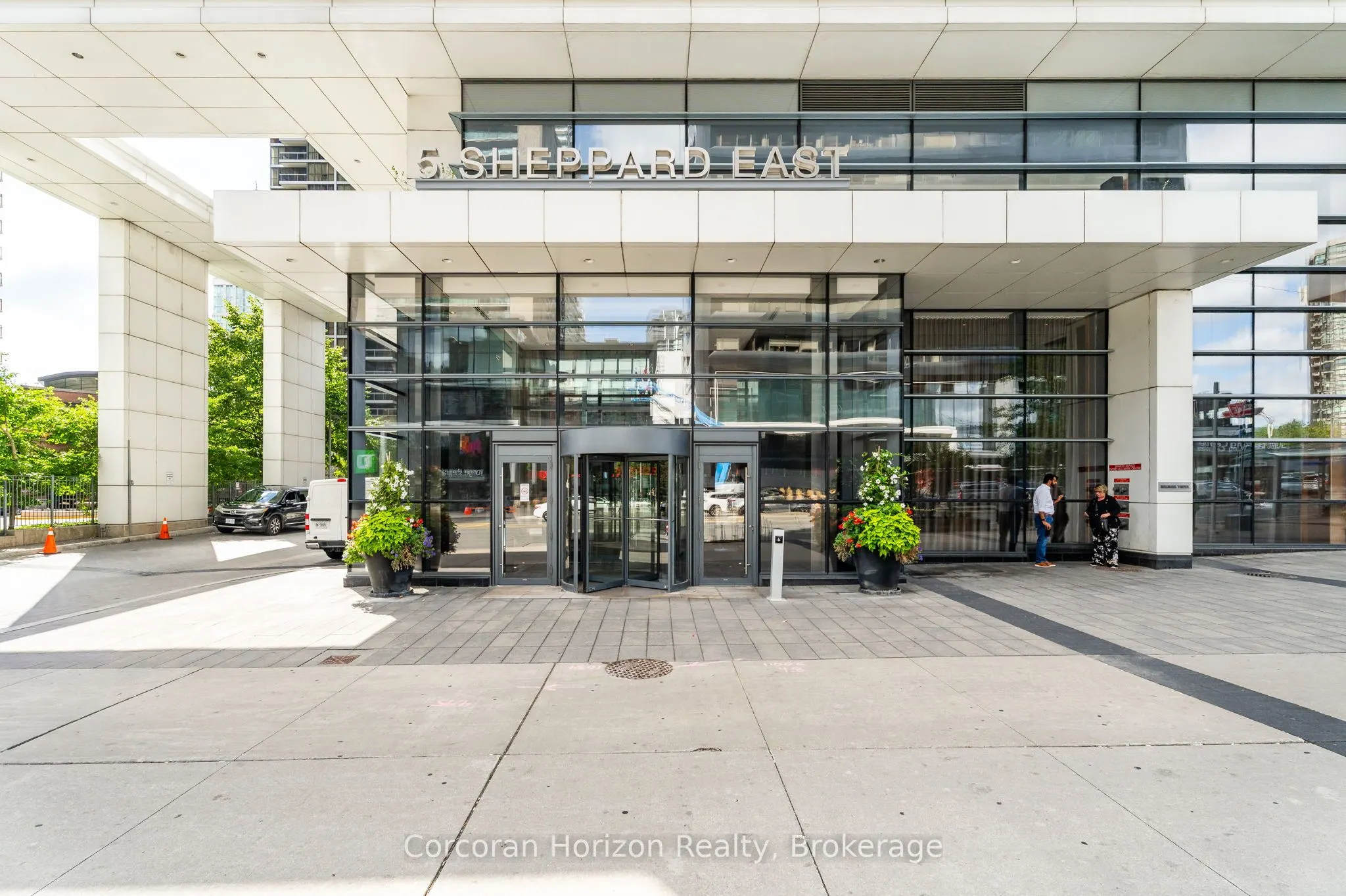 5 Sheppard Avenue E, #2819