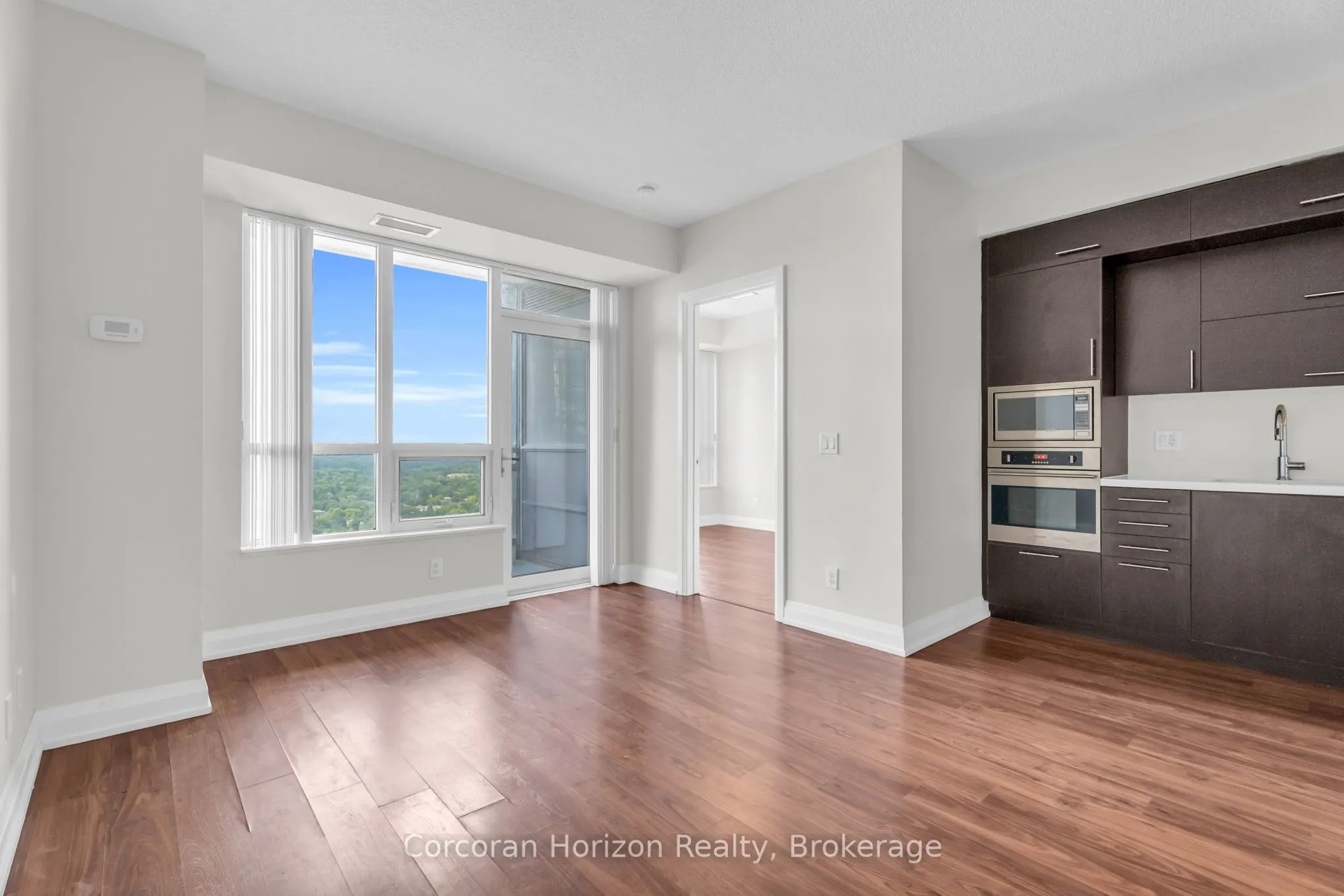 5 Sheppard Avenue E, #2819