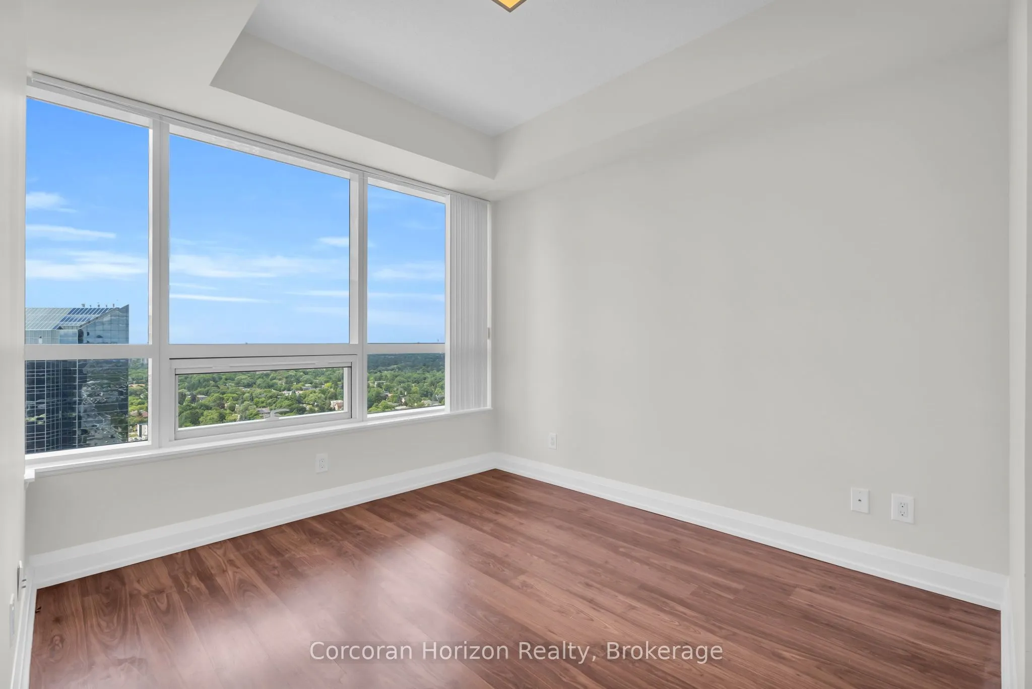 5 Sheppard Avenue E, #2819