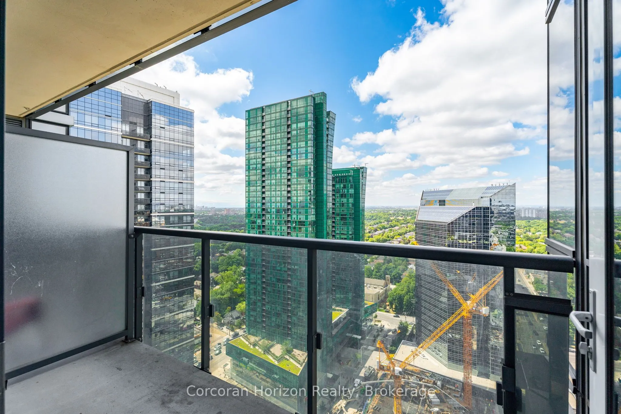 5 Sheppard Avenue E, #2819