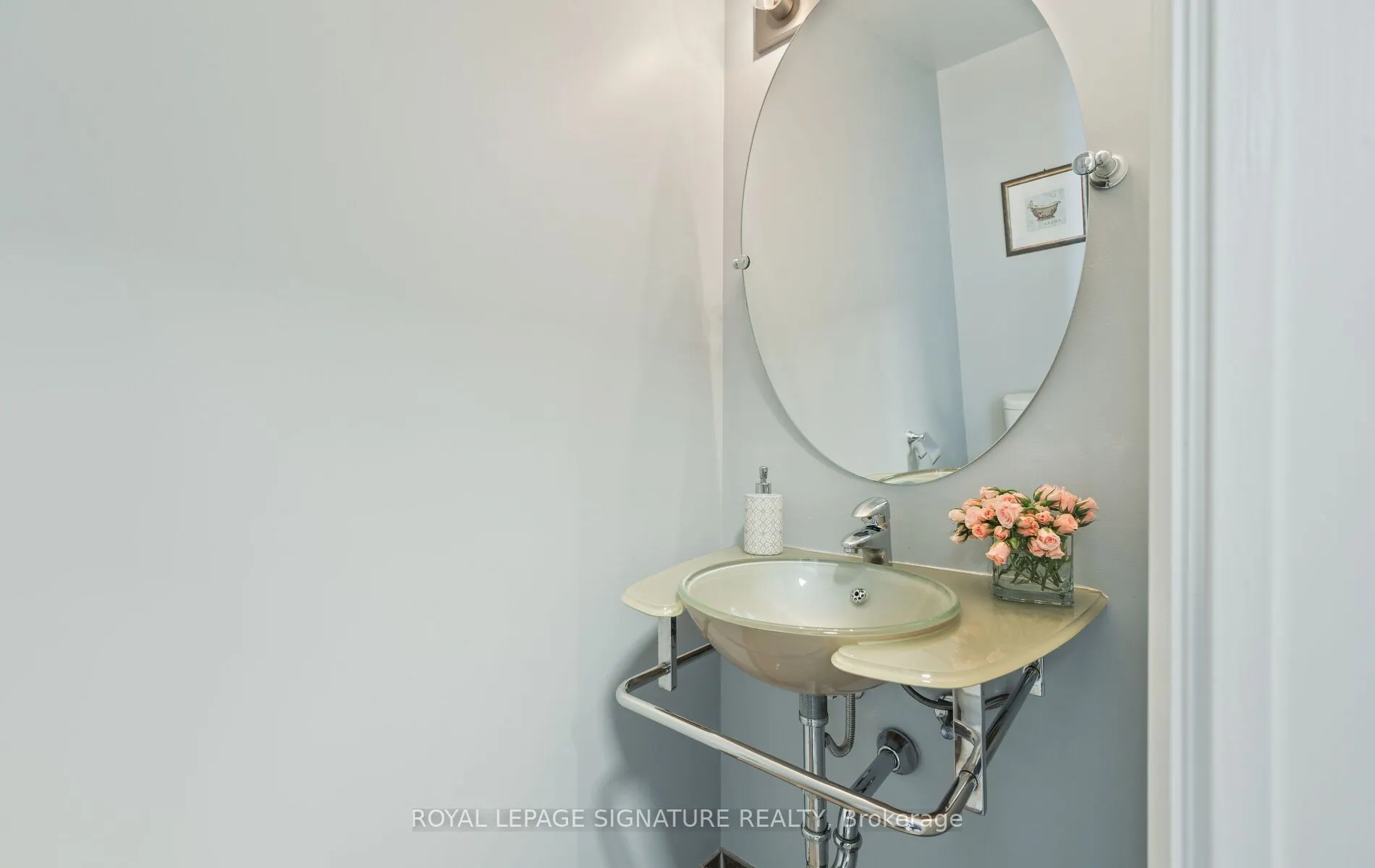8 Scollard Street, #1405