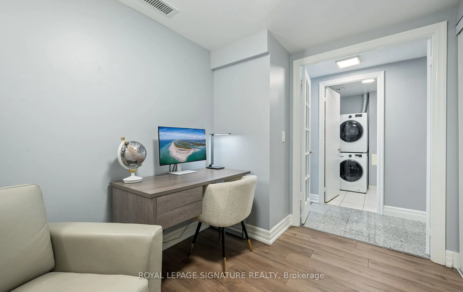 8 Scollard Street, #1405