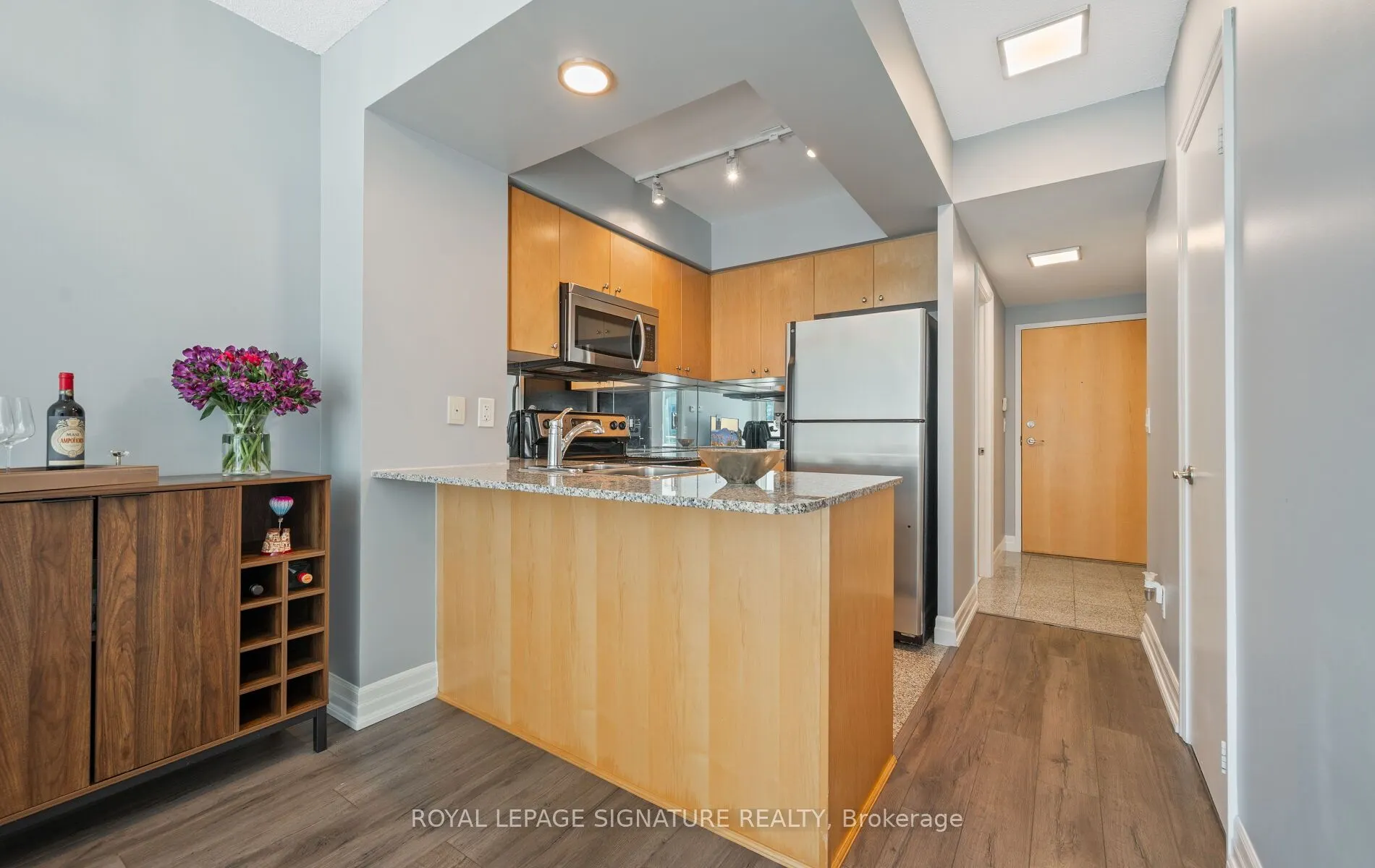 8 Scollard Street, #1405