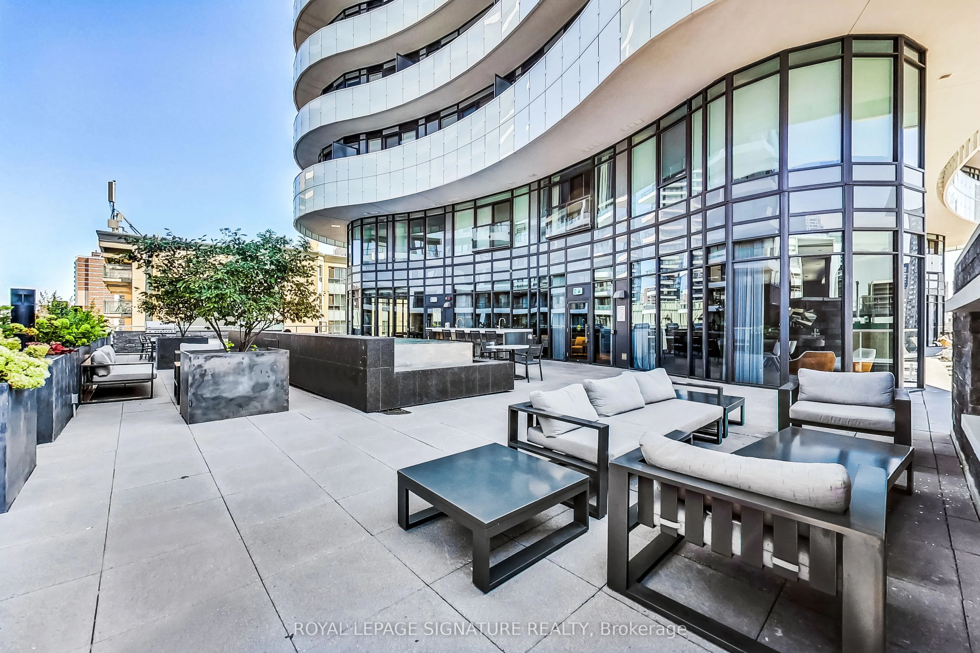 403 Church Street, #4002