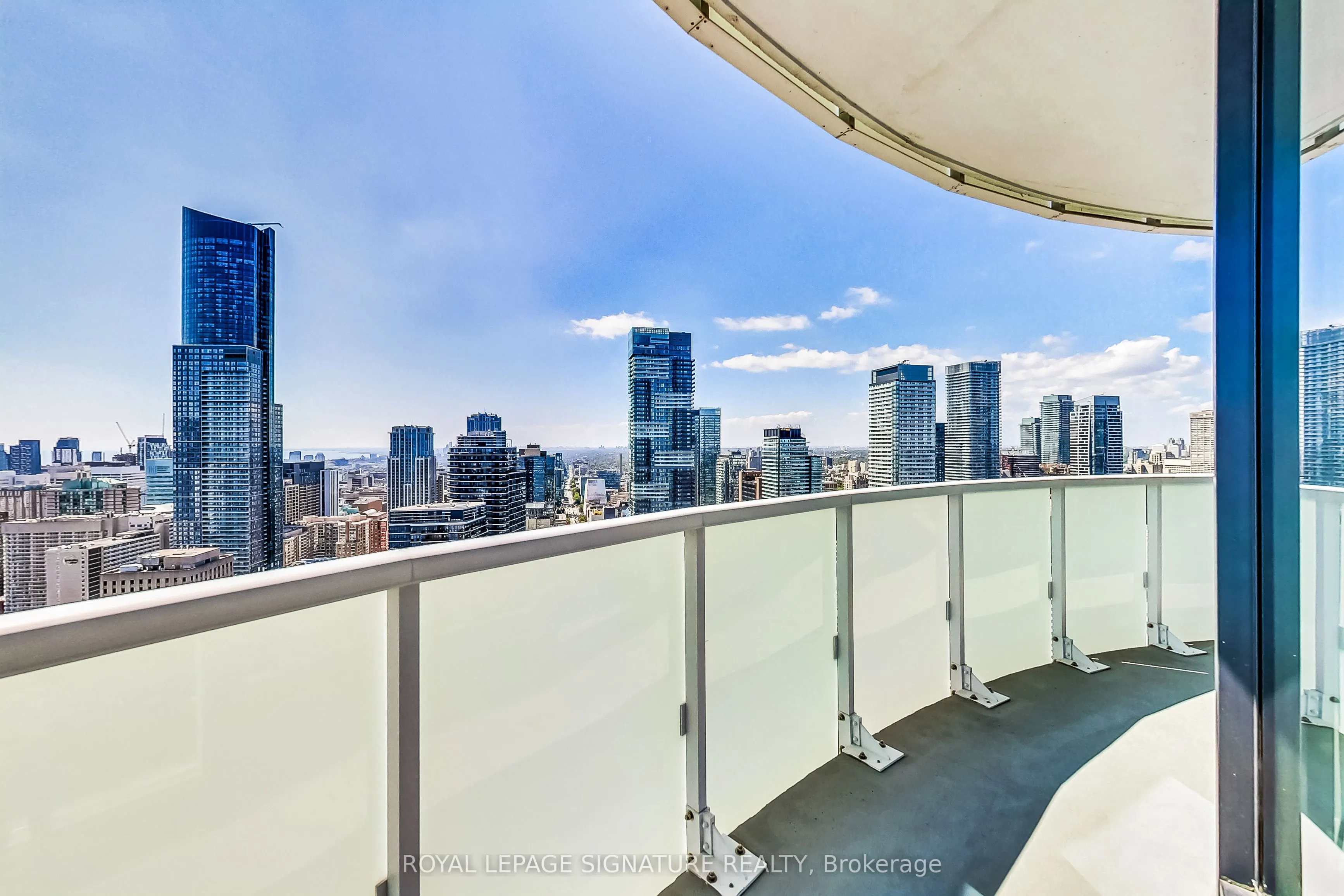 403 Church Street, #4002