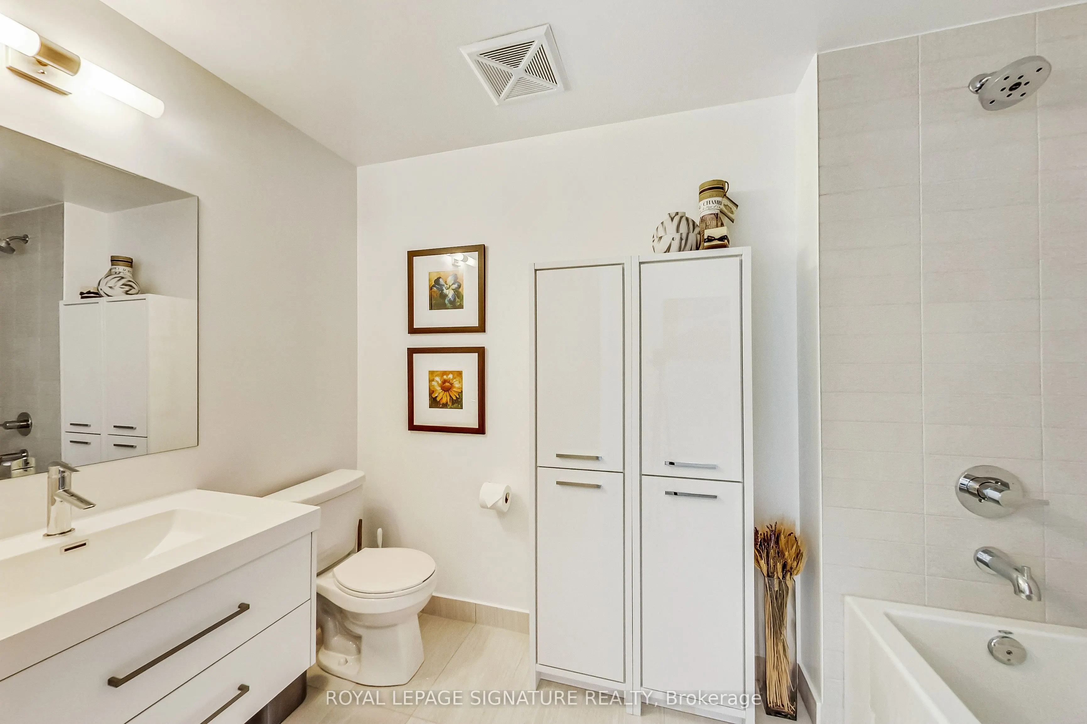 403 Church Street, #4002