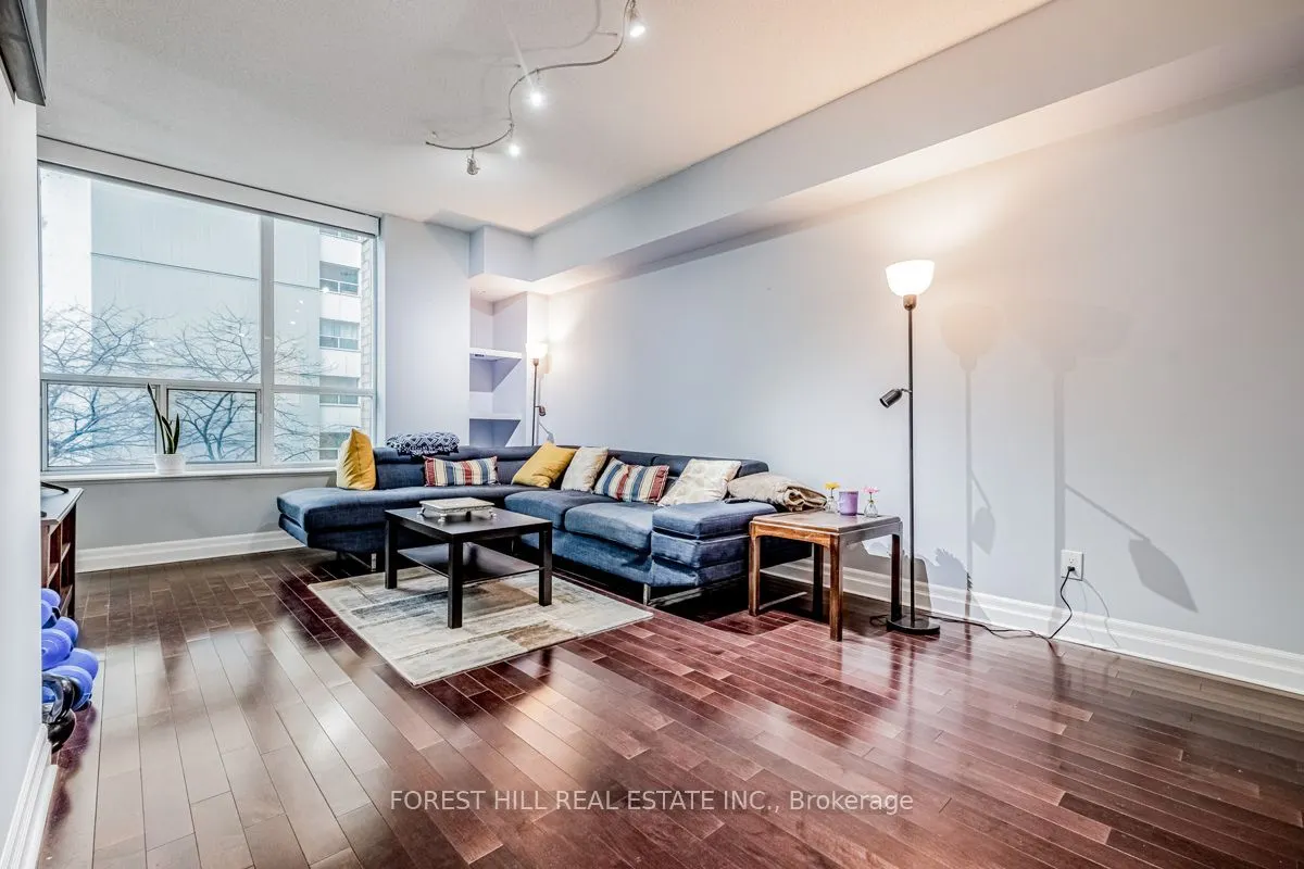 70 Alexander Street, #305
