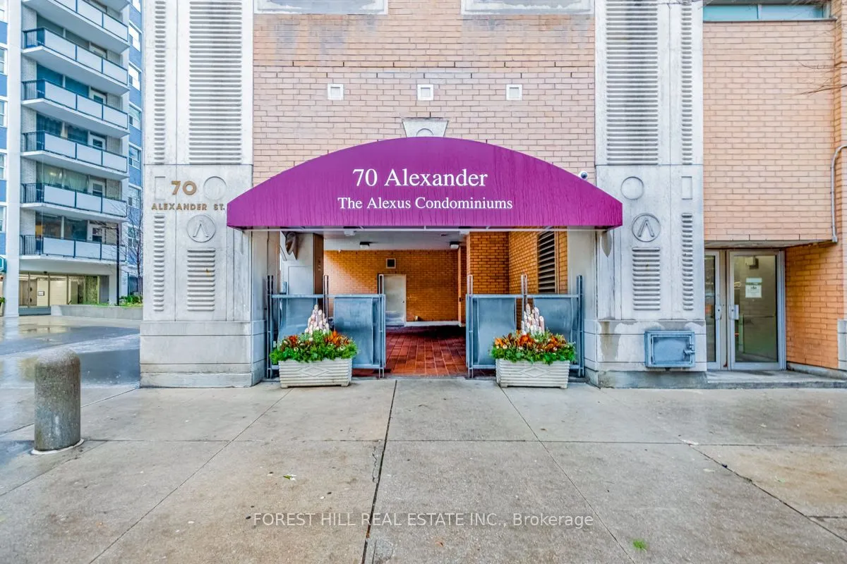 70 Alexander Street, #305