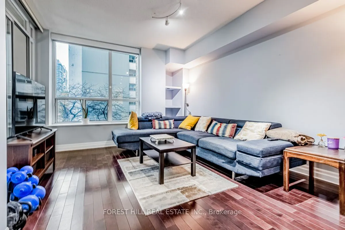 70 Alexander Street, #305