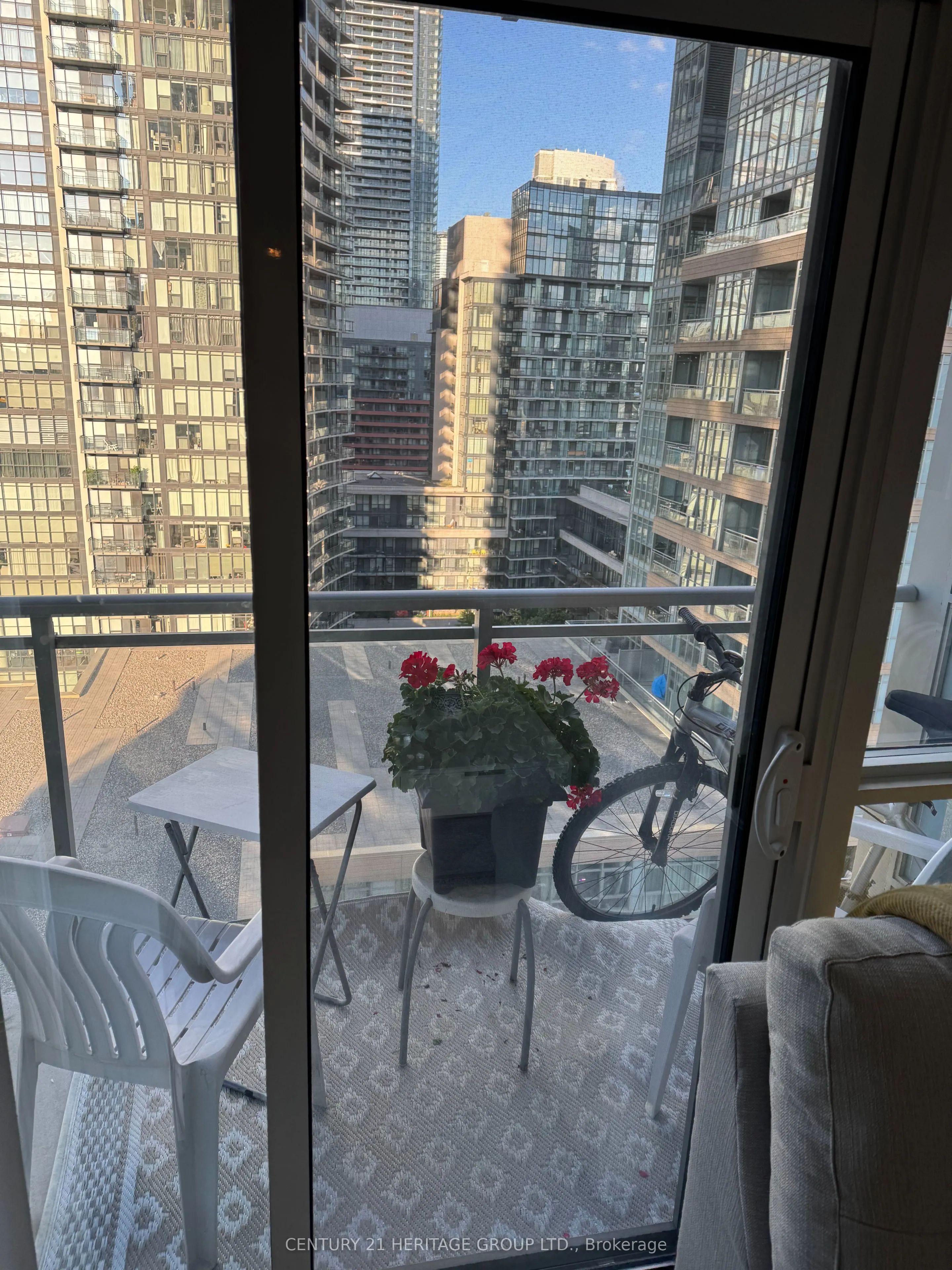 15 Iceboat Terrace, #1805