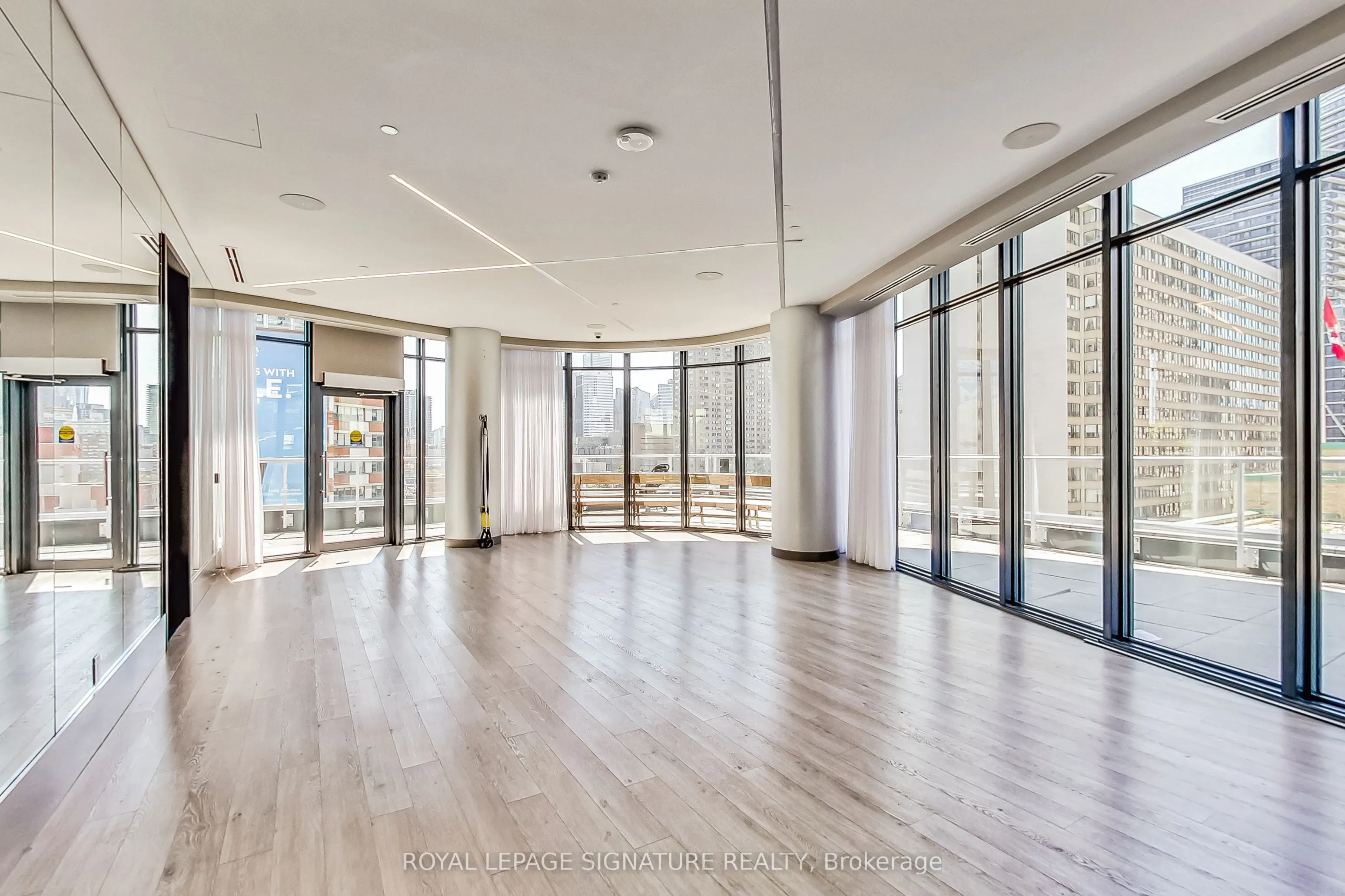 403 Church Street, #4002