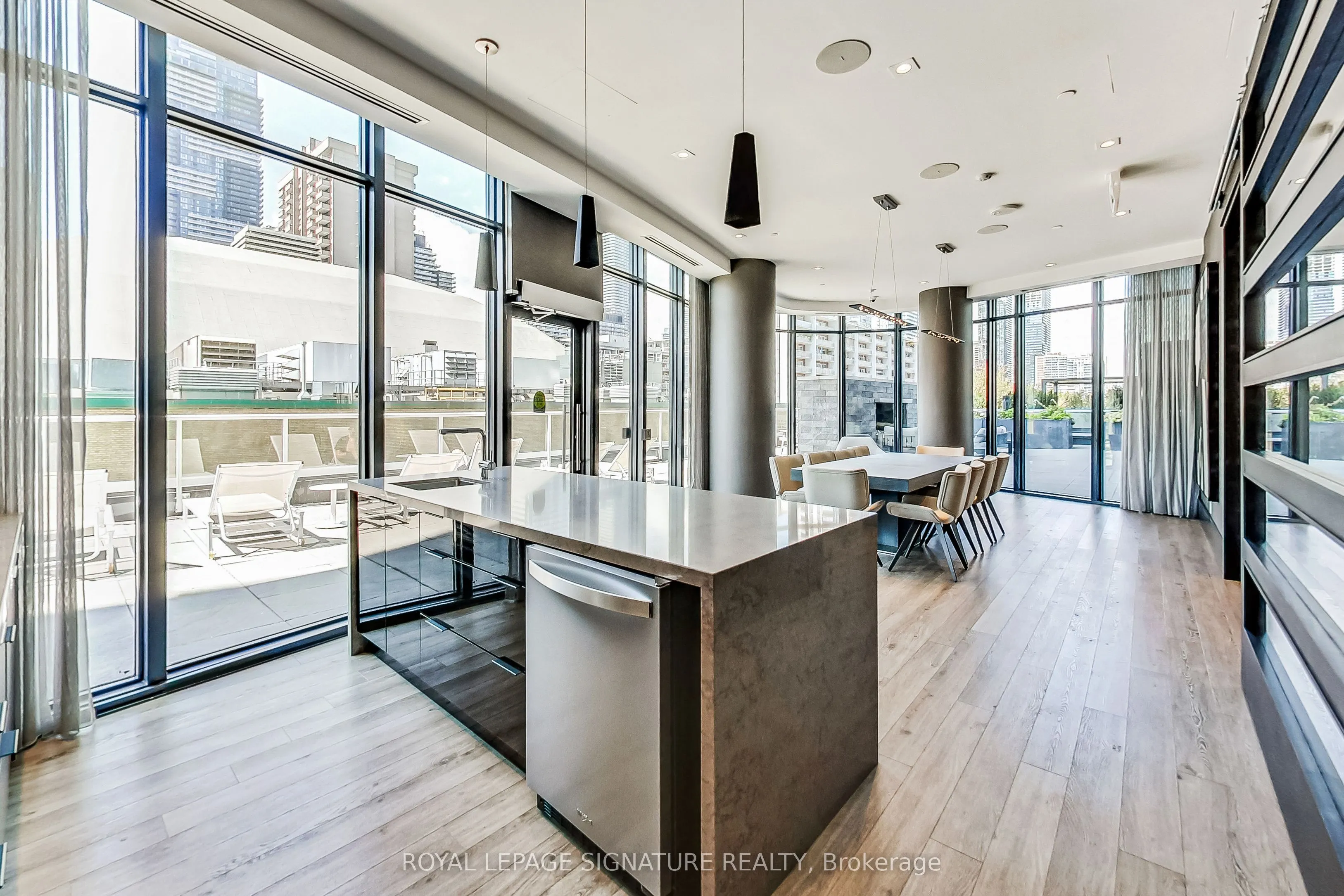 403 Church Street, #4002