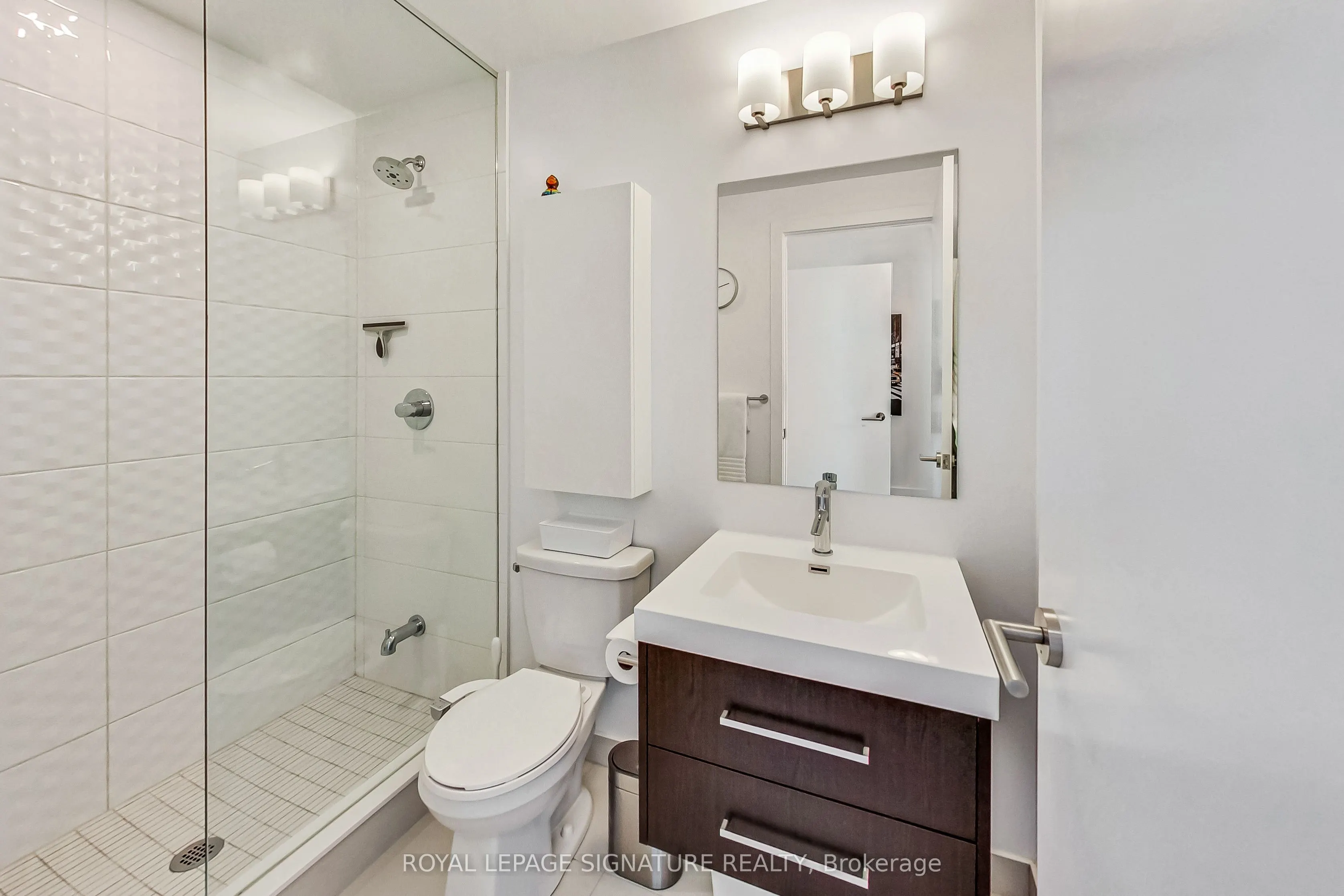 403 Church Street, #4002