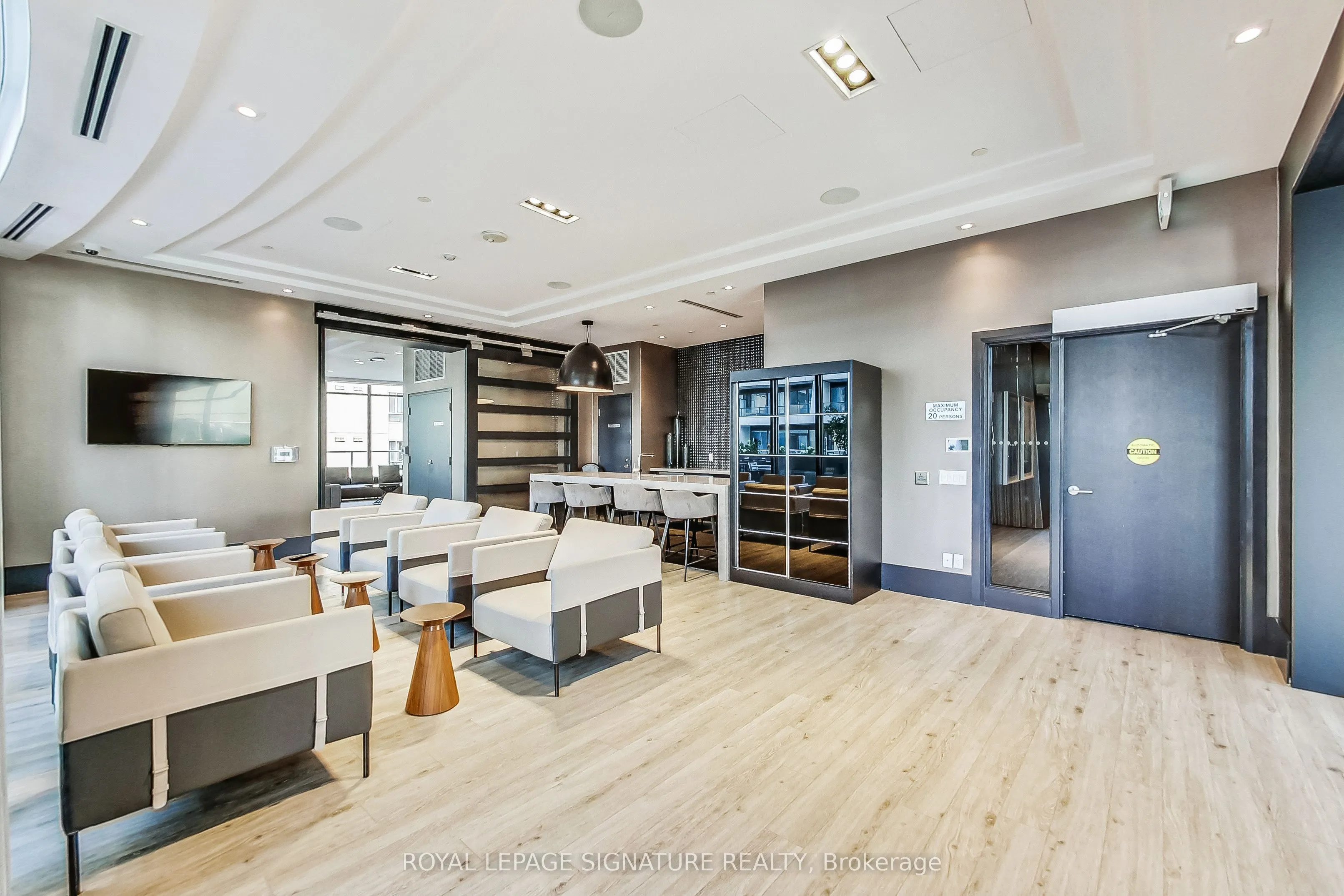 403 Church Street, #4002