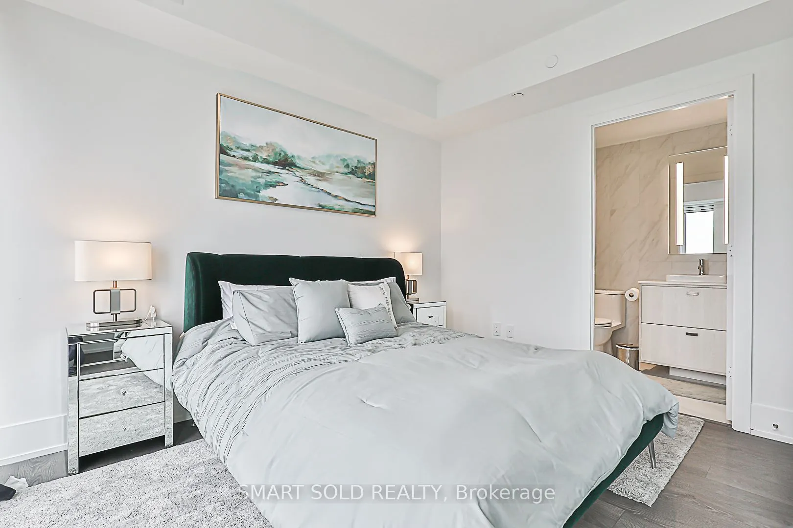 480 Front st west Street W, #1504