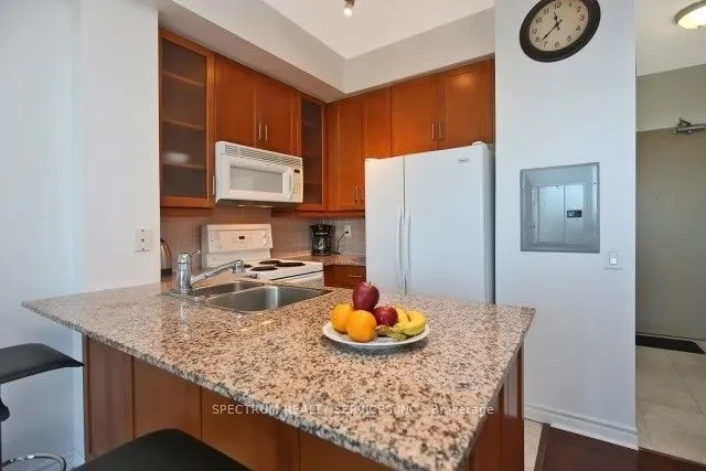 60 Byng Avenue, #1409