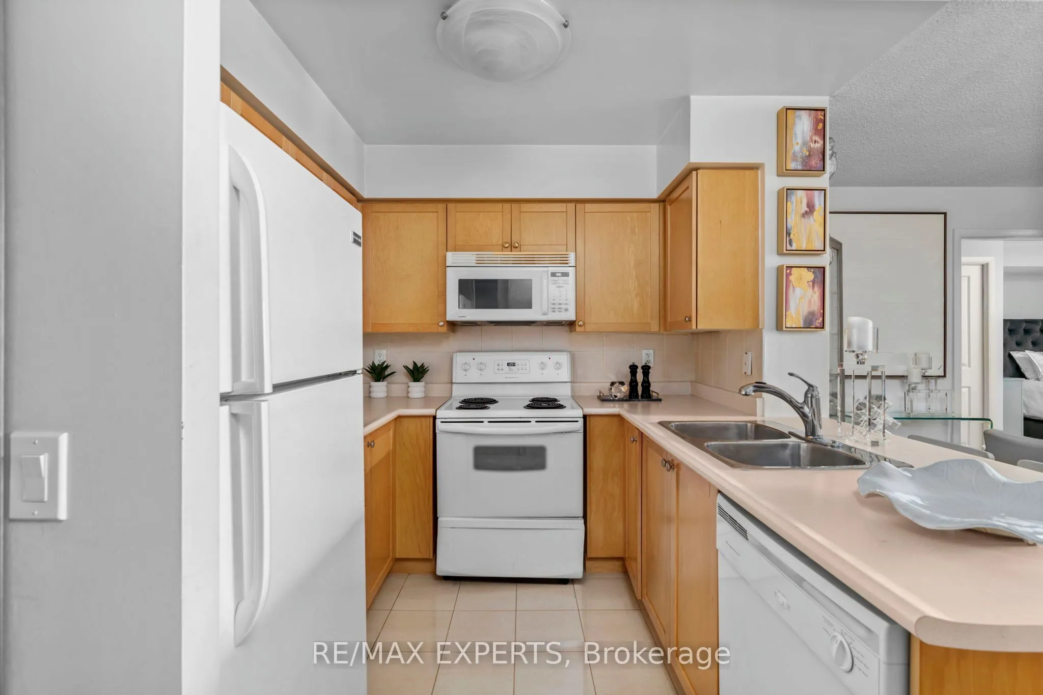 4978 Yonge Street, #1103