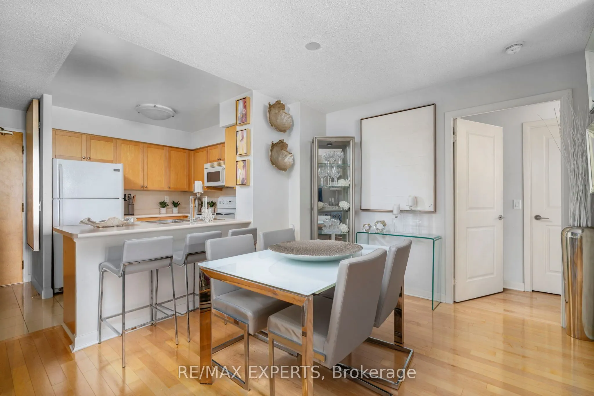 4978 Yonge Street, #1103