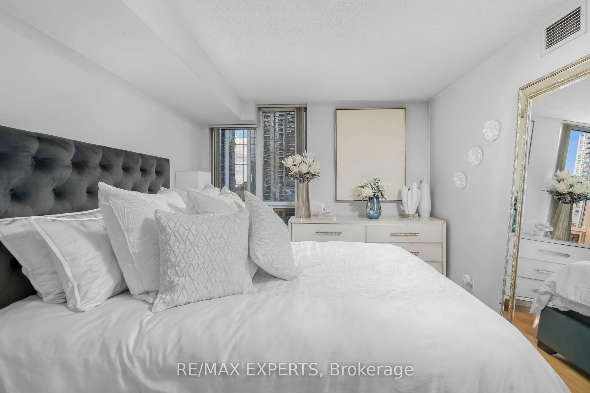 4978 Yonge Street, #1103