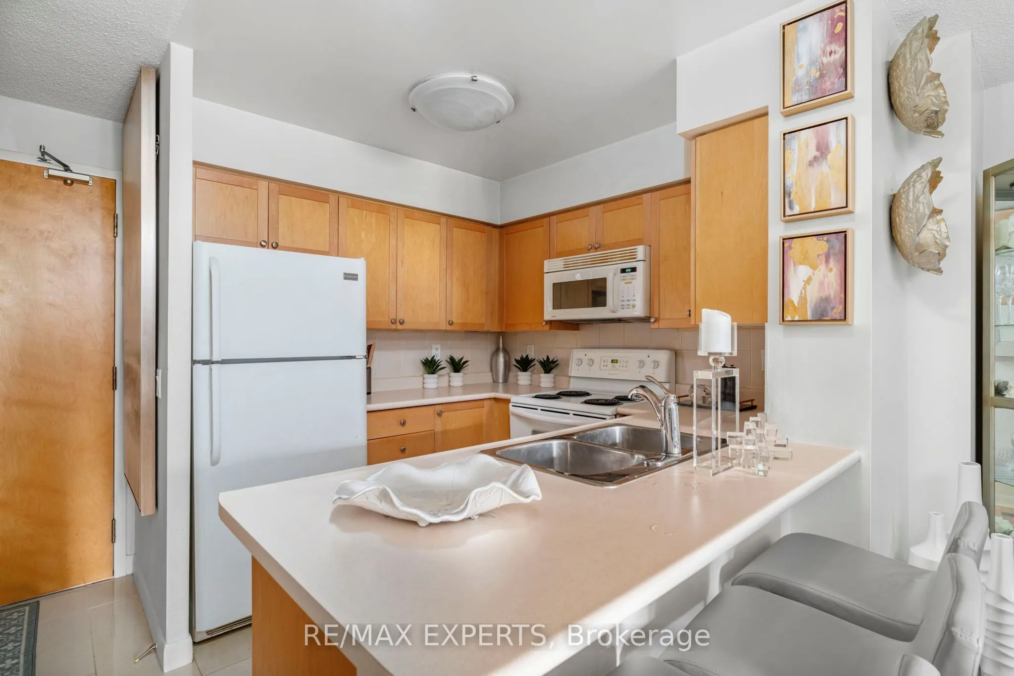 4978 Yonge Street, #1103