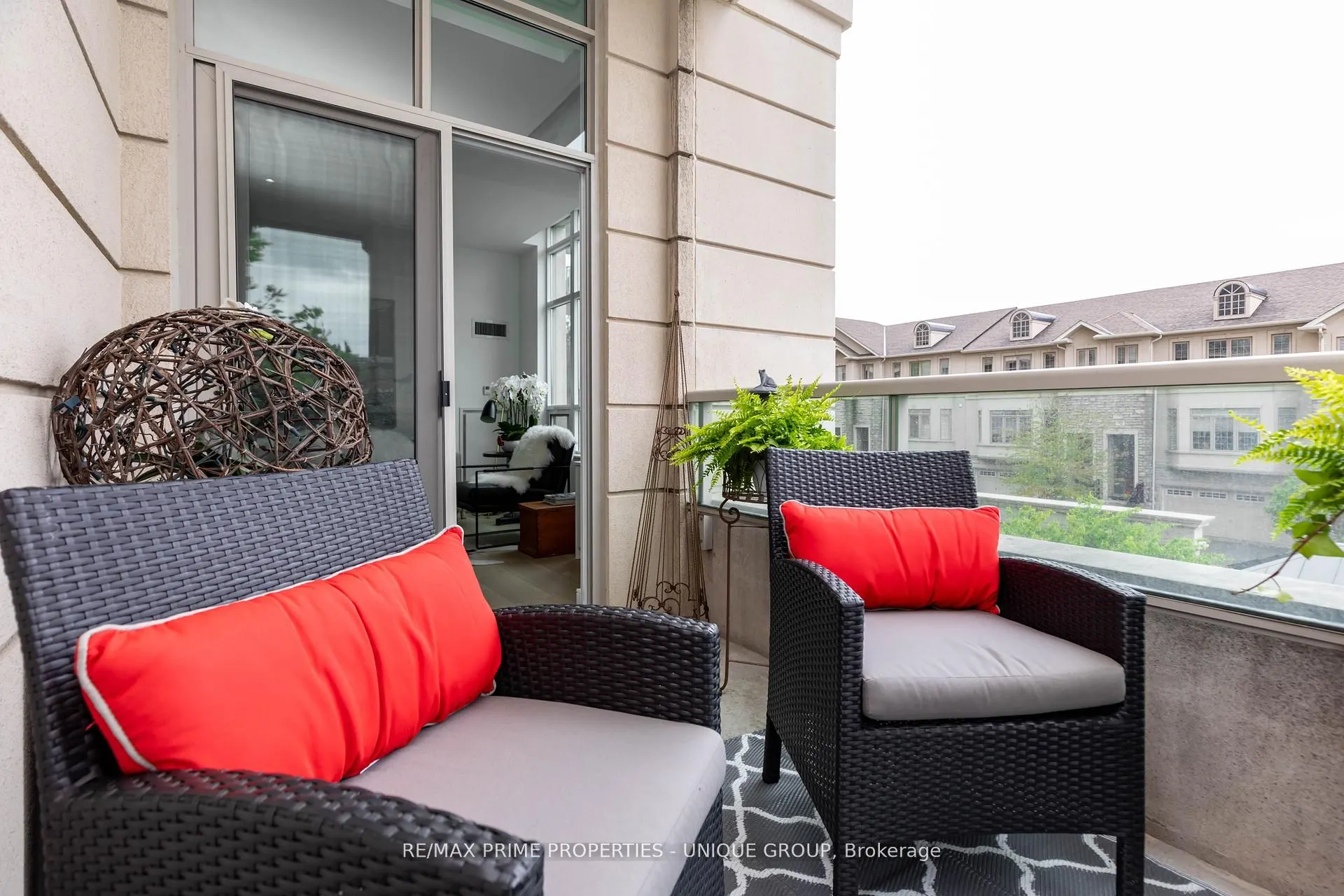 20 Bloorview Place, #218