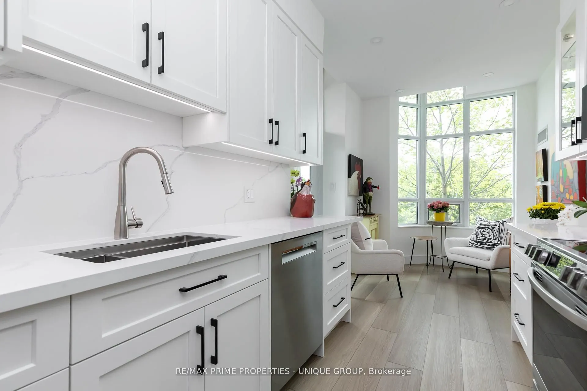 20 Bloorview Place, #218