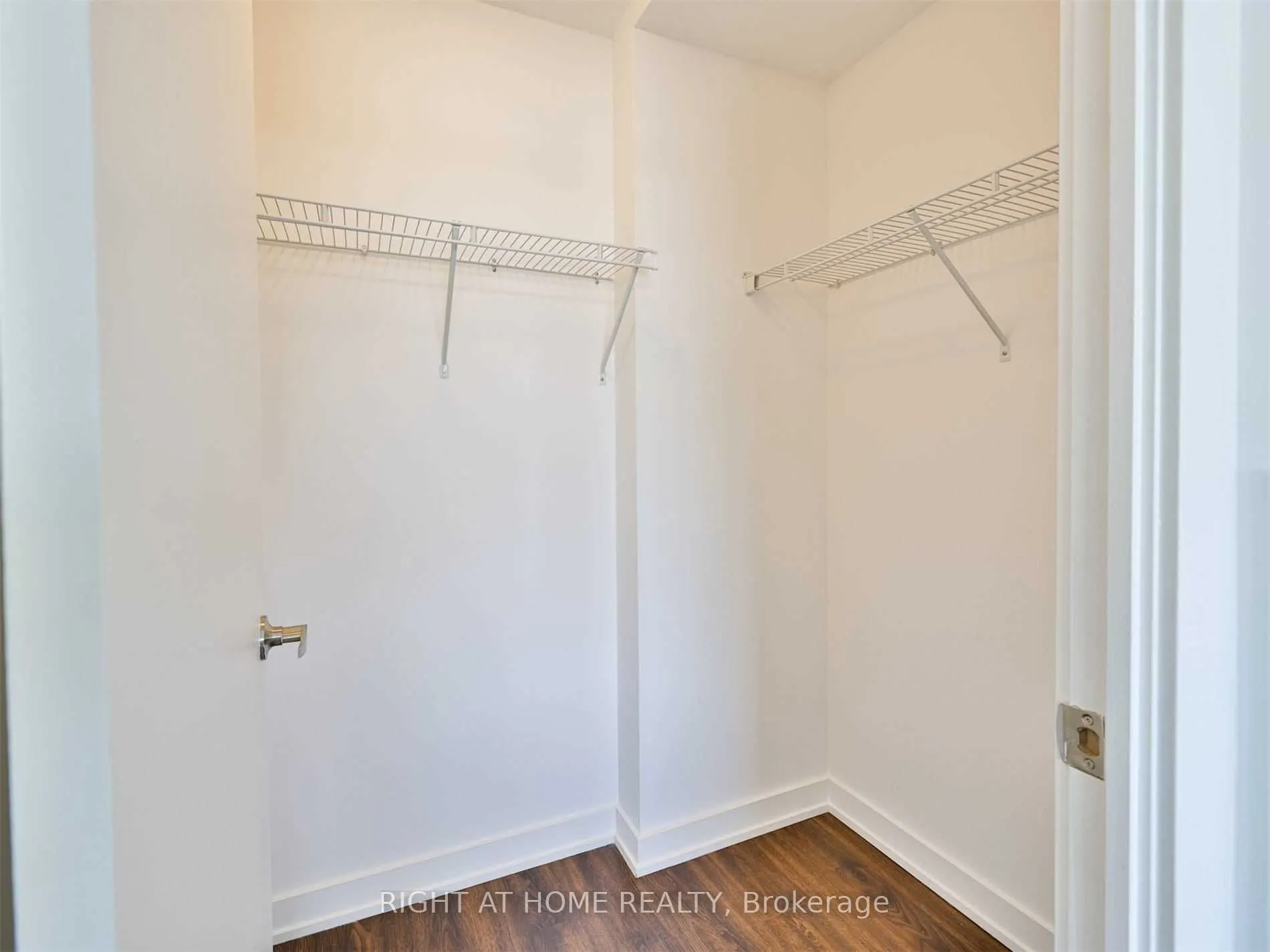 205 Manning Avenue, #103