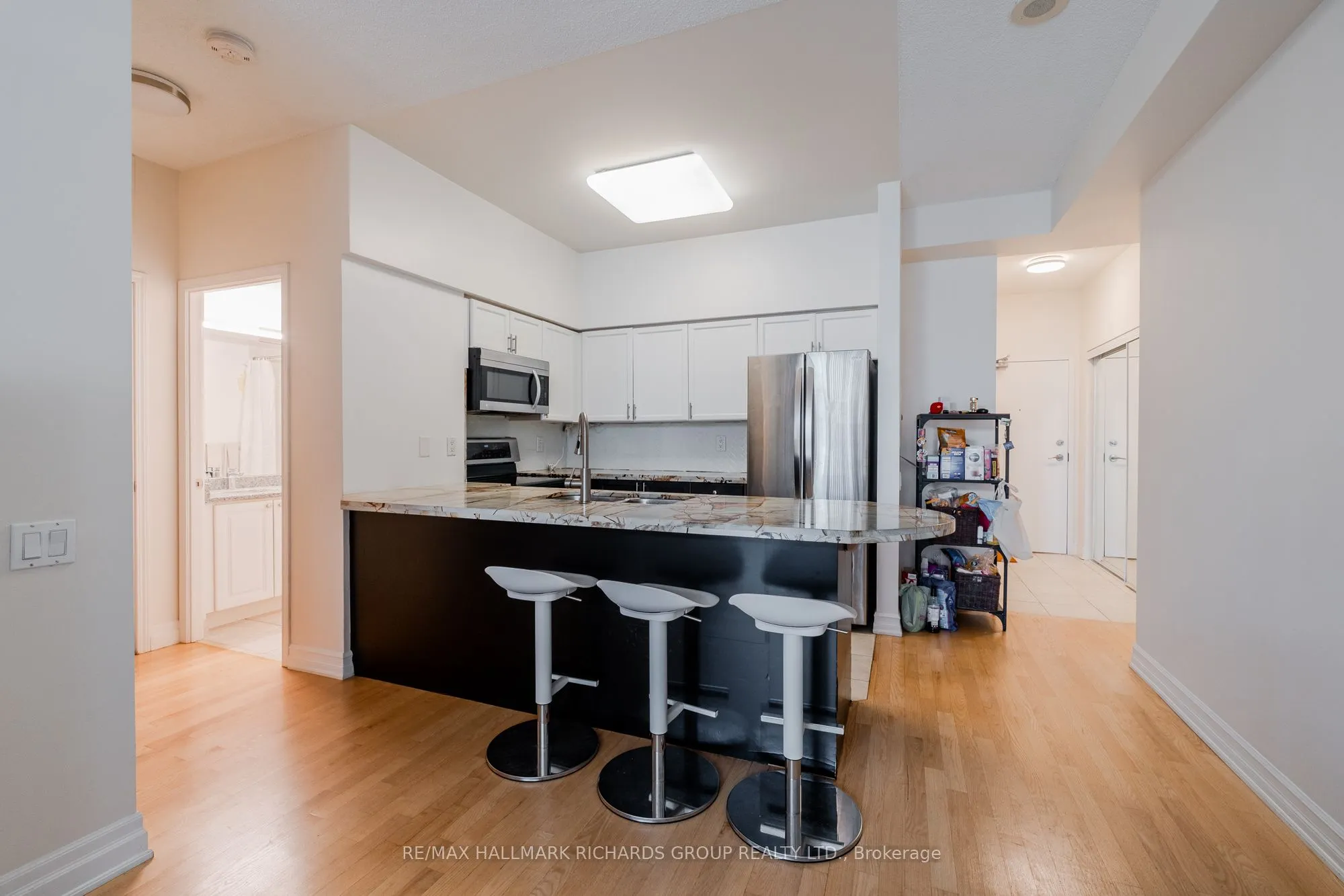 33 Empress Avenue, #517