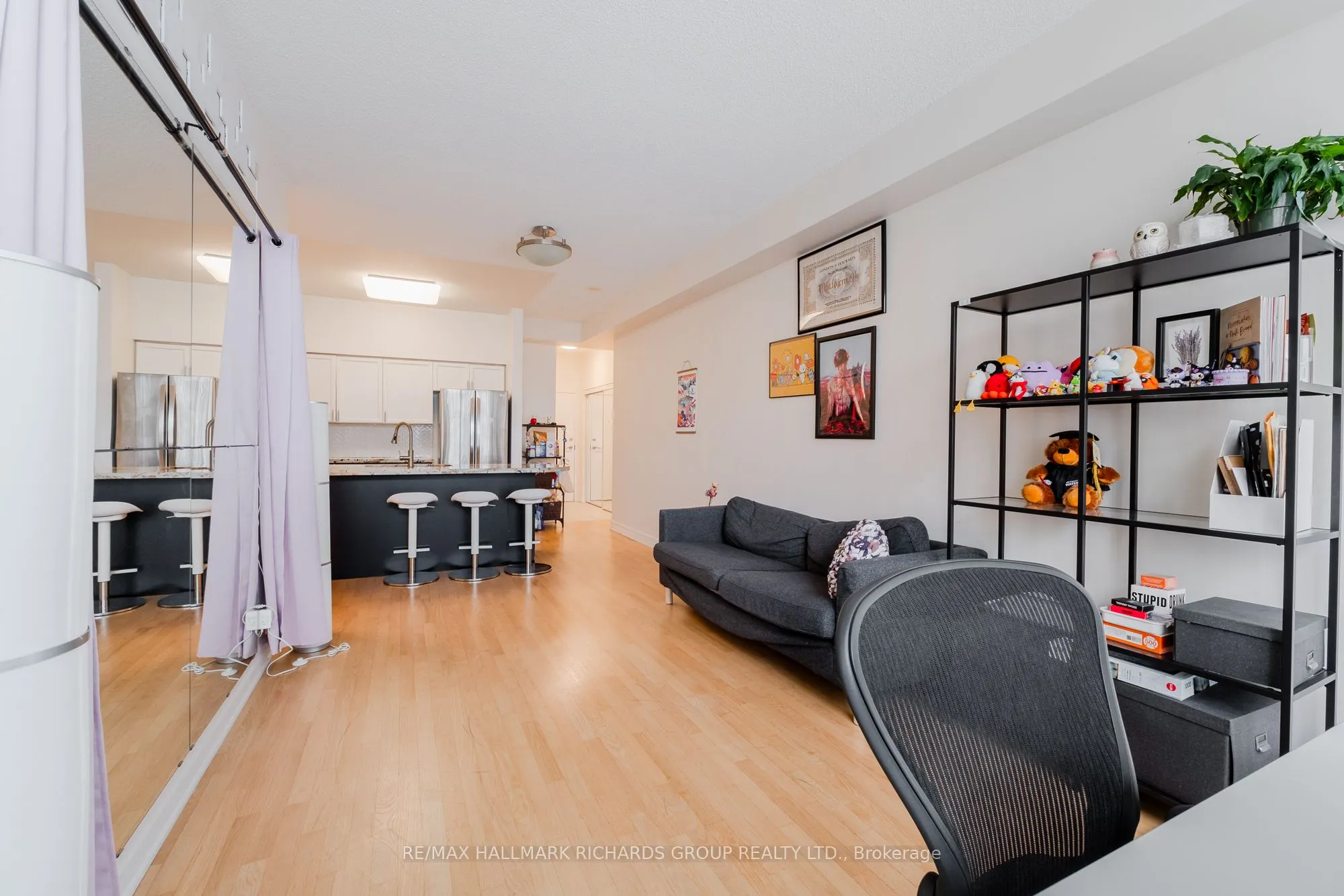 33 Empress Avenue, #517