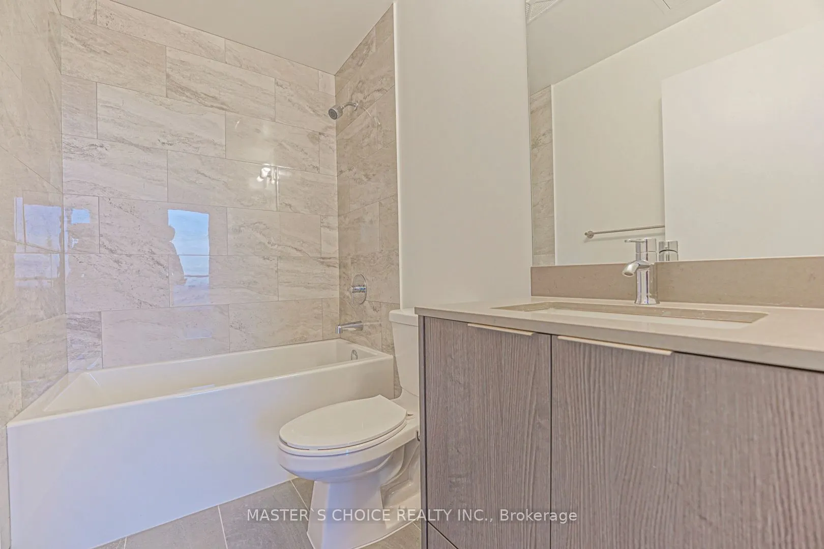 32 Forest Manor Road, #1908