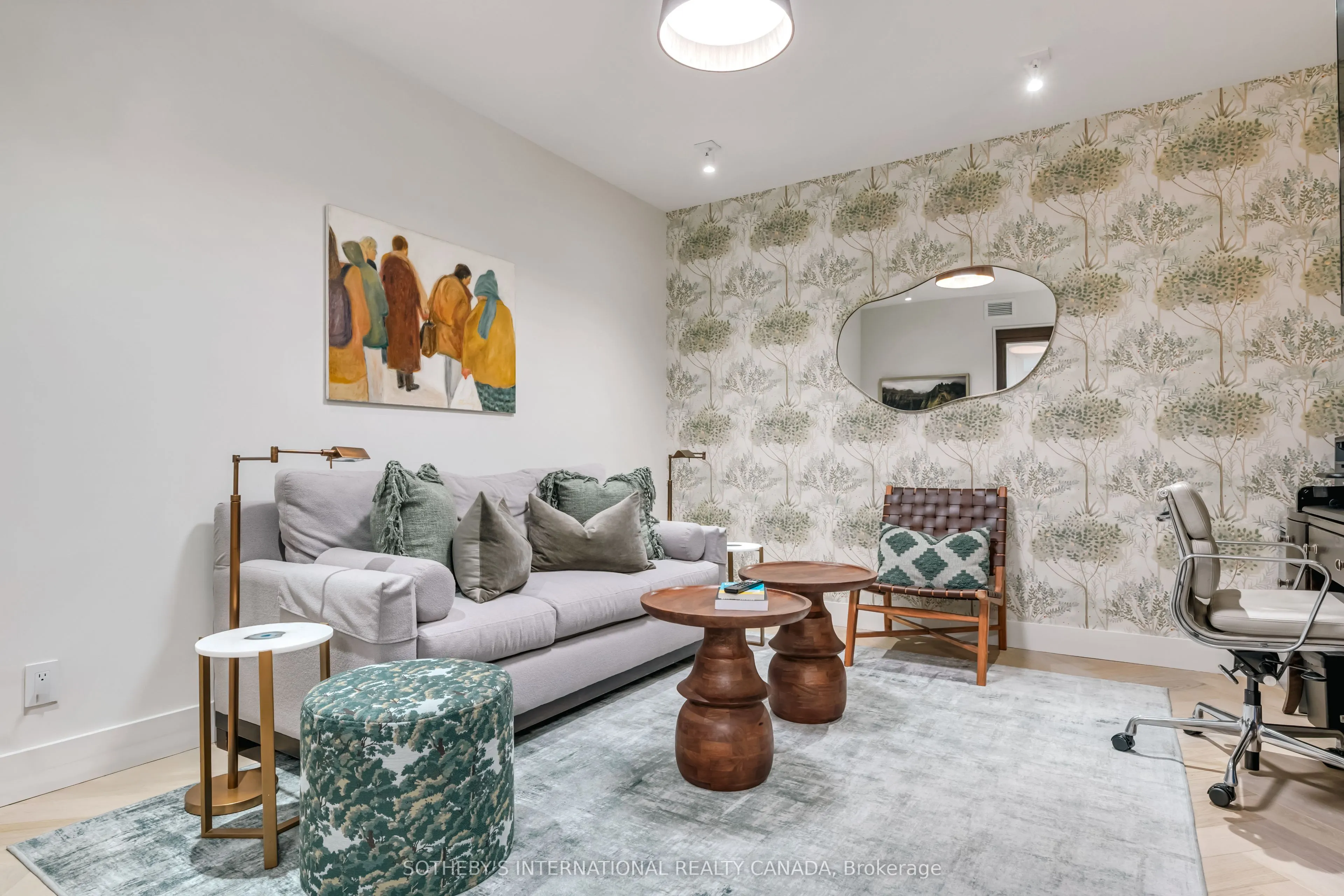 10 Bellair Street, #705