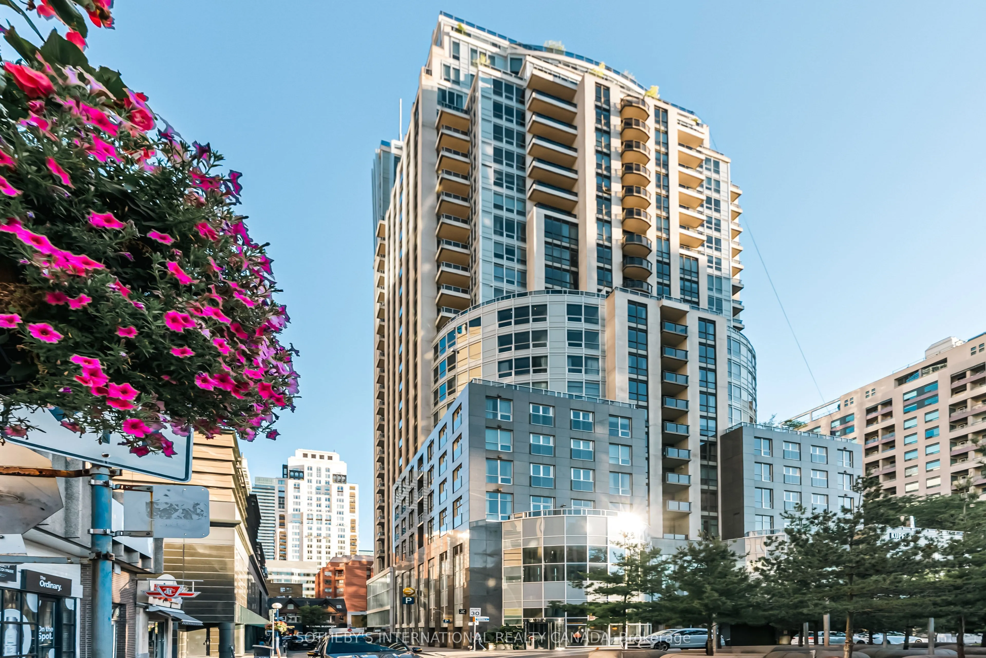10 Bellair Street, #705
