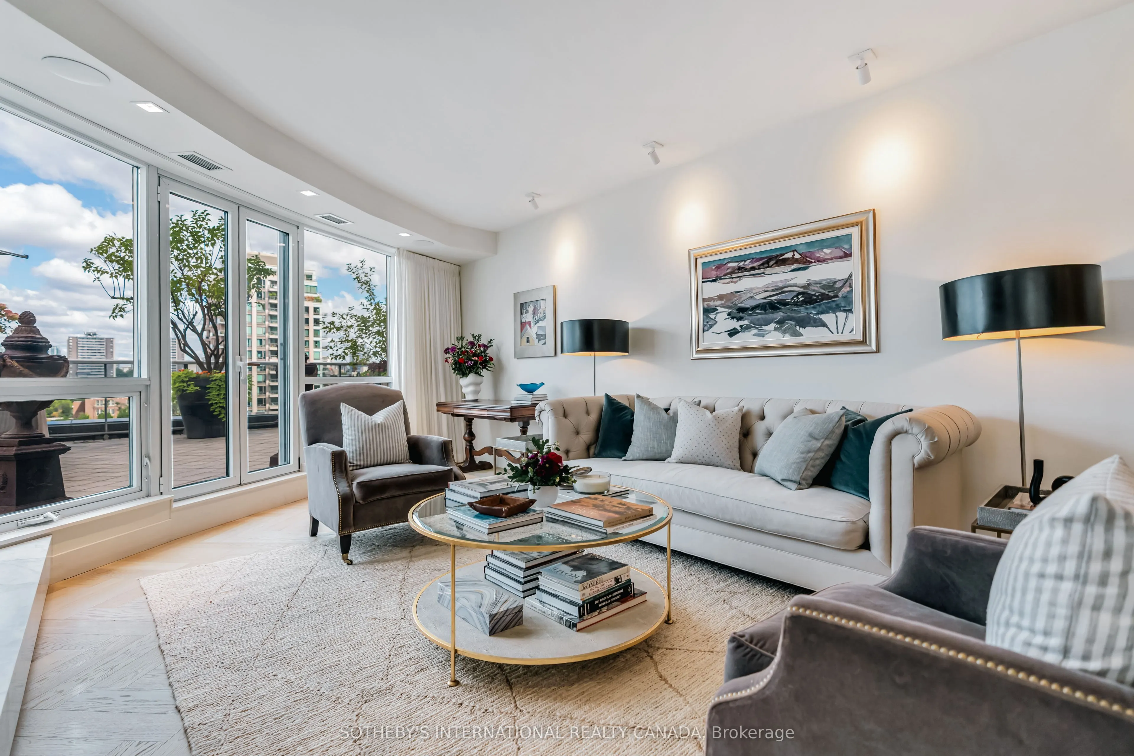 10 Bellair Street, #705