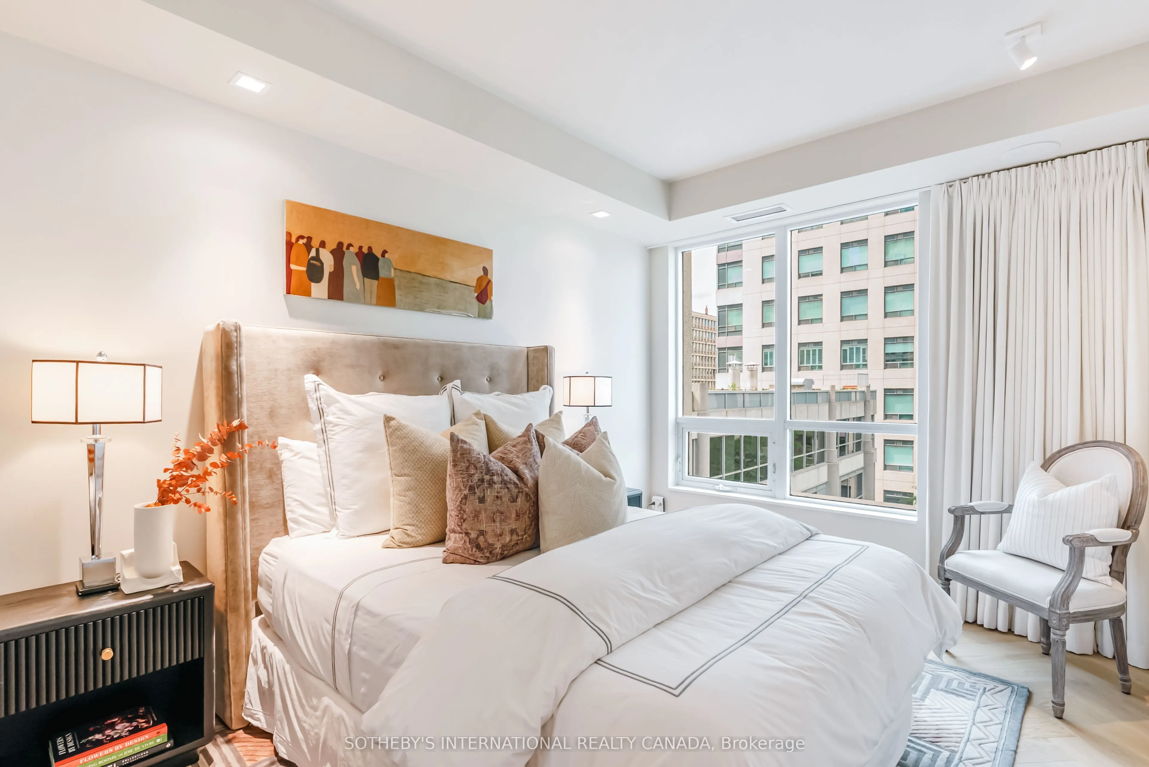 10 Bellair Street, #705