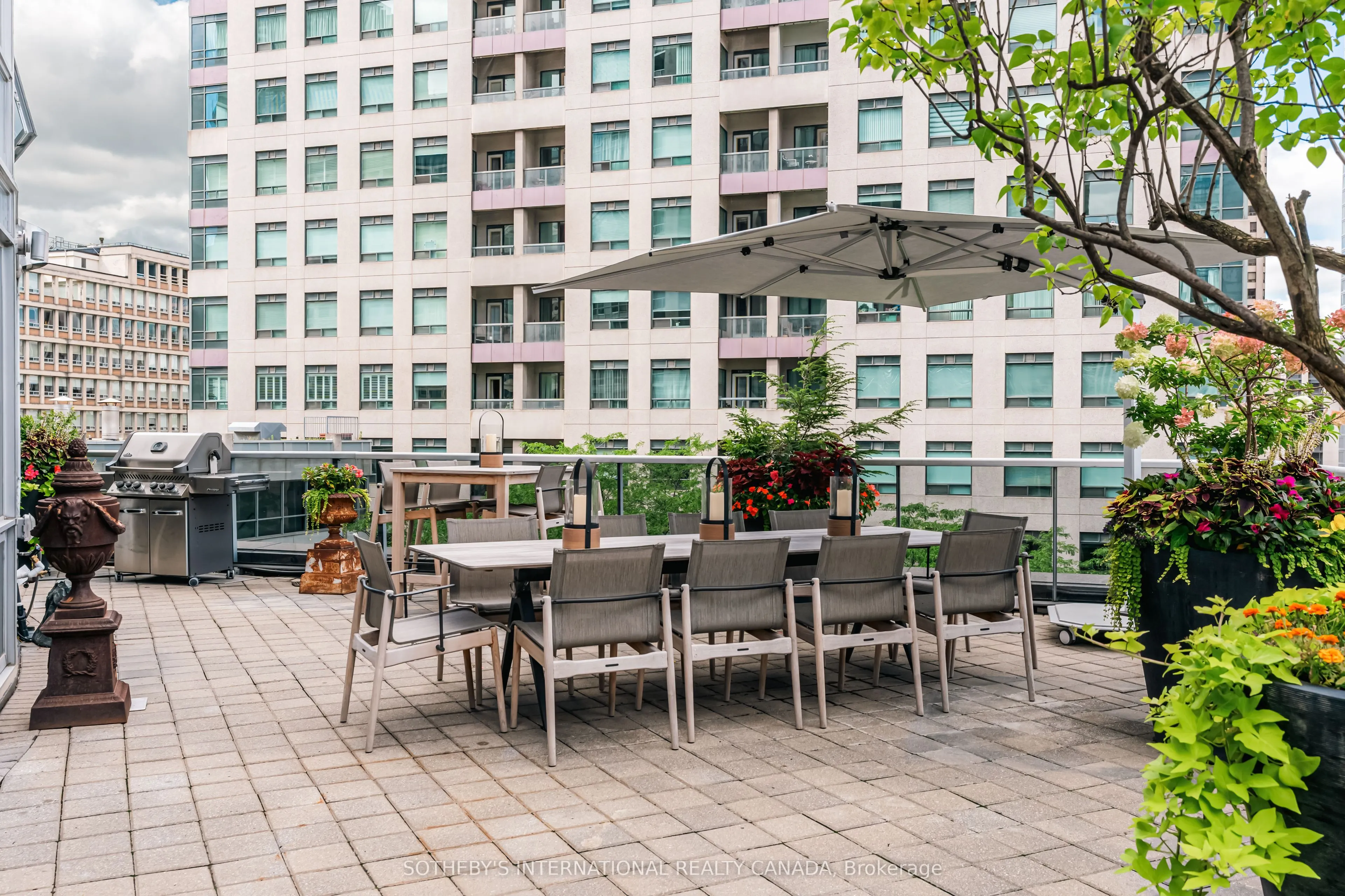 10 Bellair Street, #705