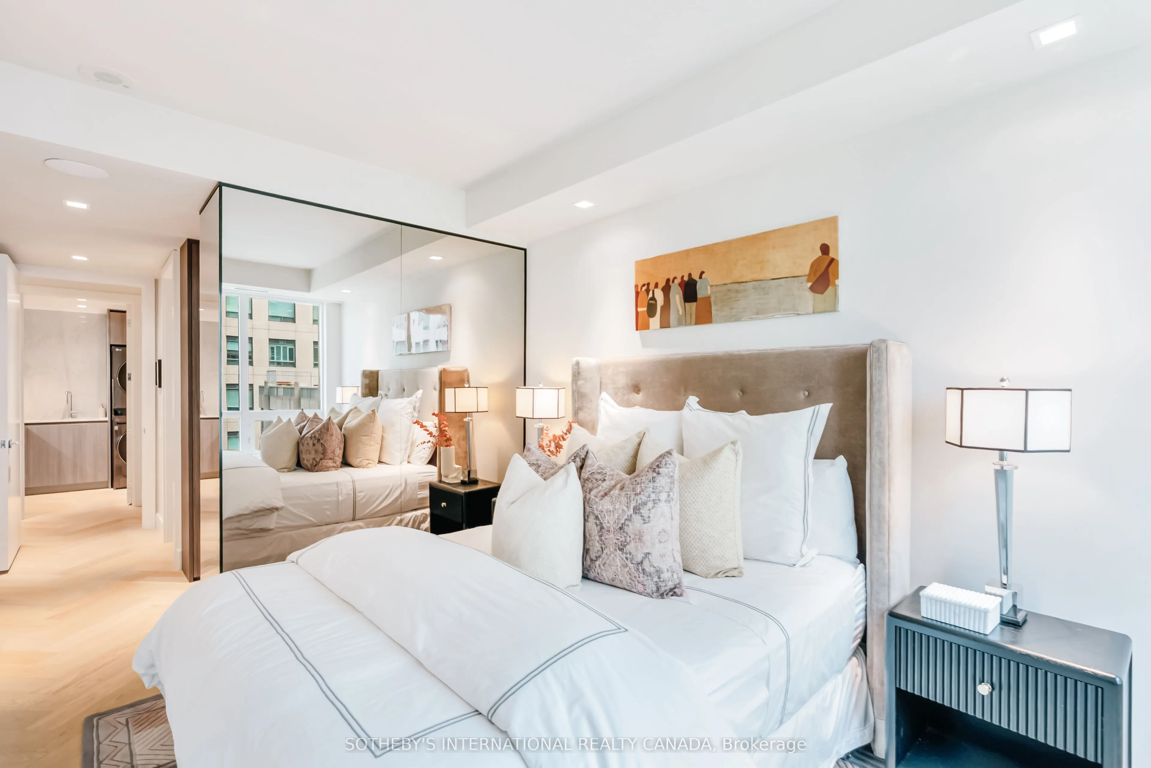 10 Bellair Street, #705