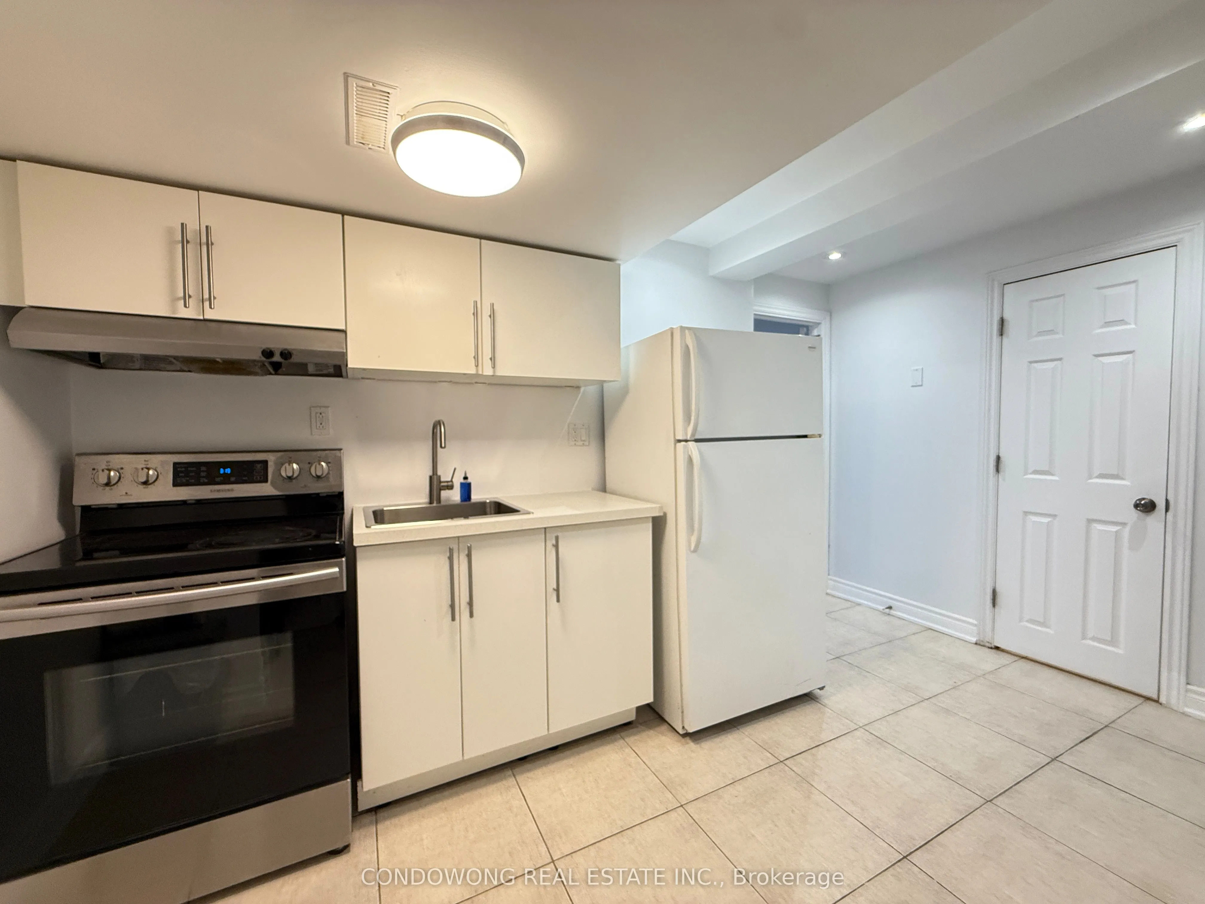 3 Alamosa Drive